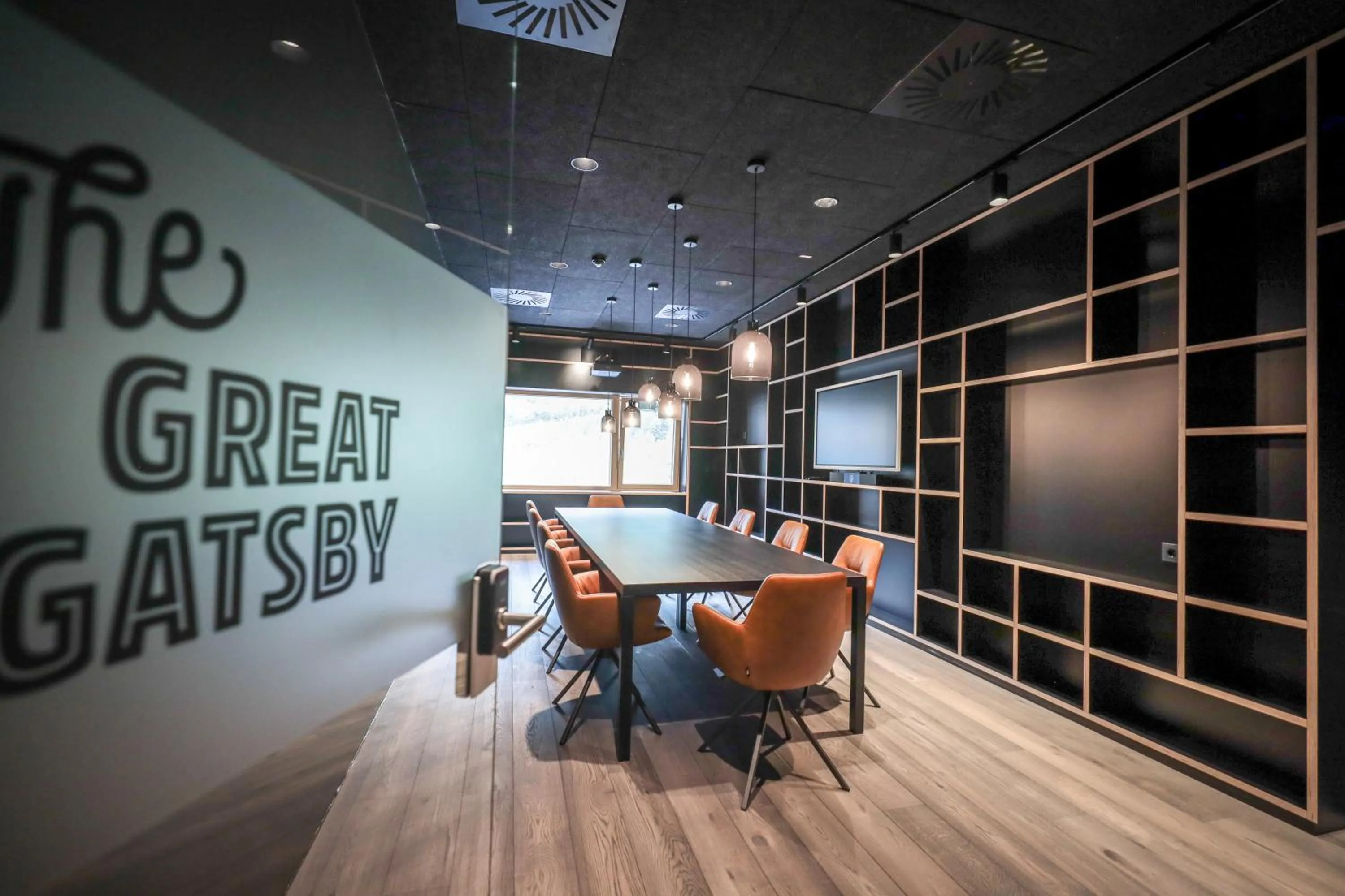 Meeting/conference room in Revier Mountain Lodge Montafon