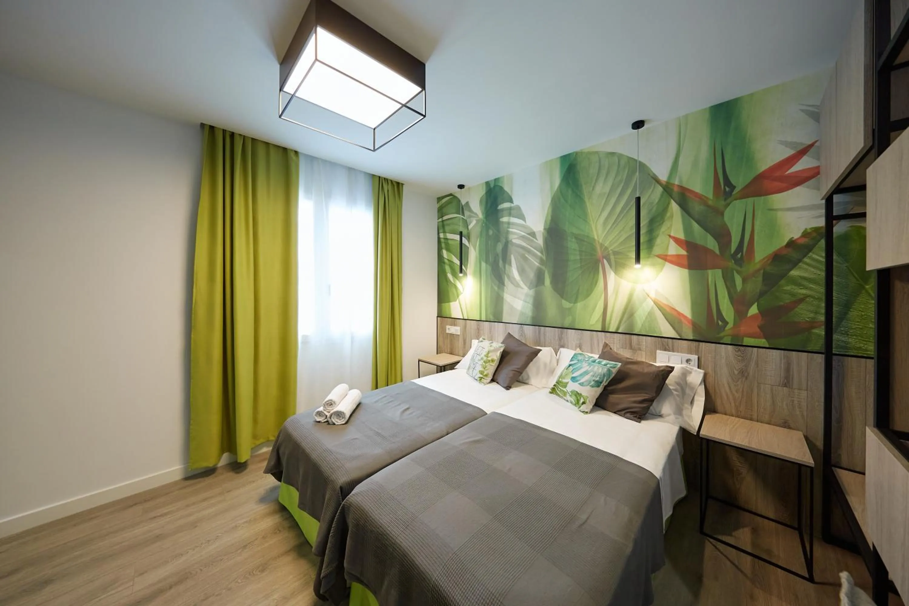 Bed in Enmathi Alicante Benalua