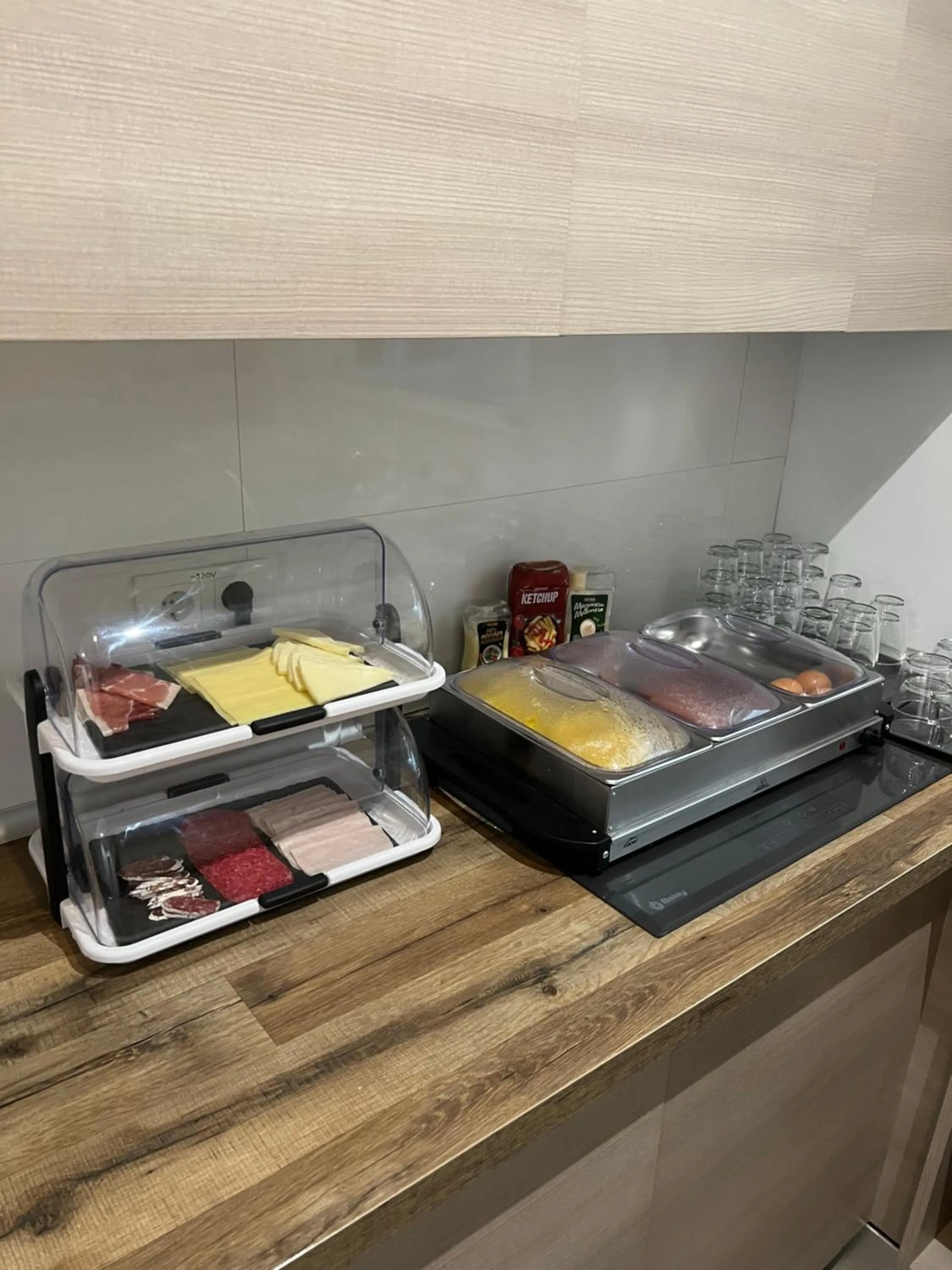 Kitchen or kitchenette in Enmathi Alicante Benalua