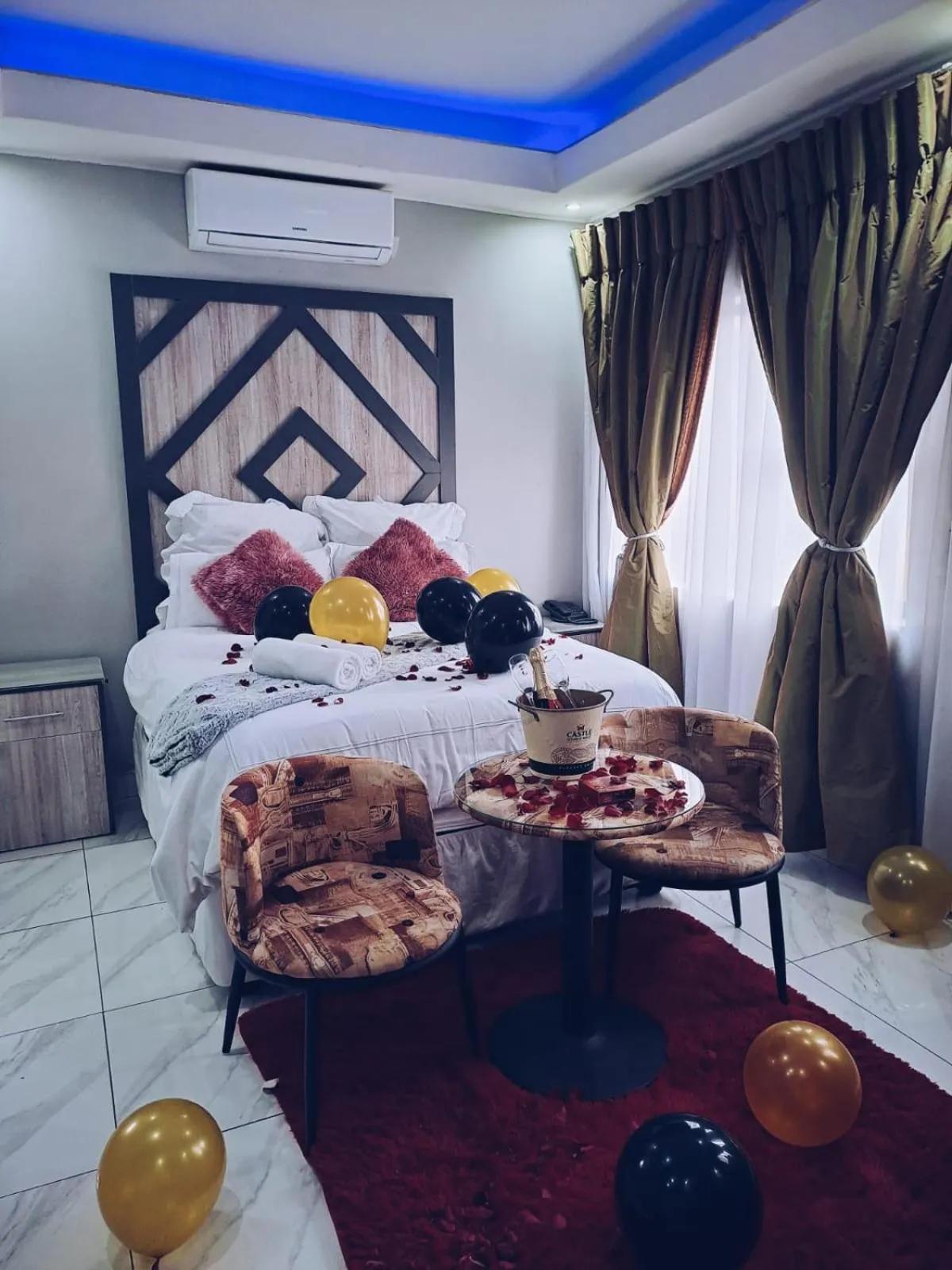 Bed in National Lodge