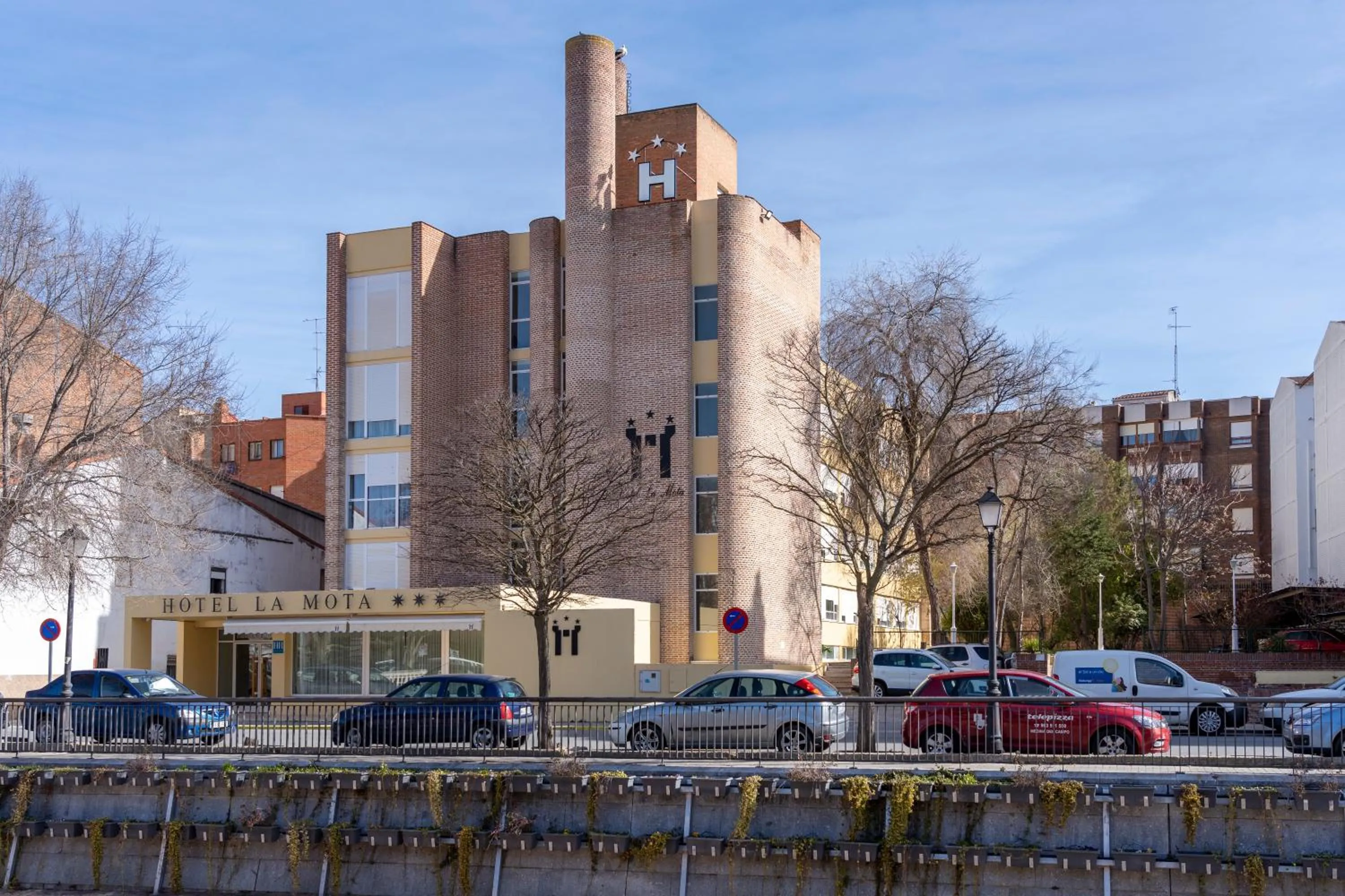 Property building in Hotel La Mota by Punta25 Hotels Group