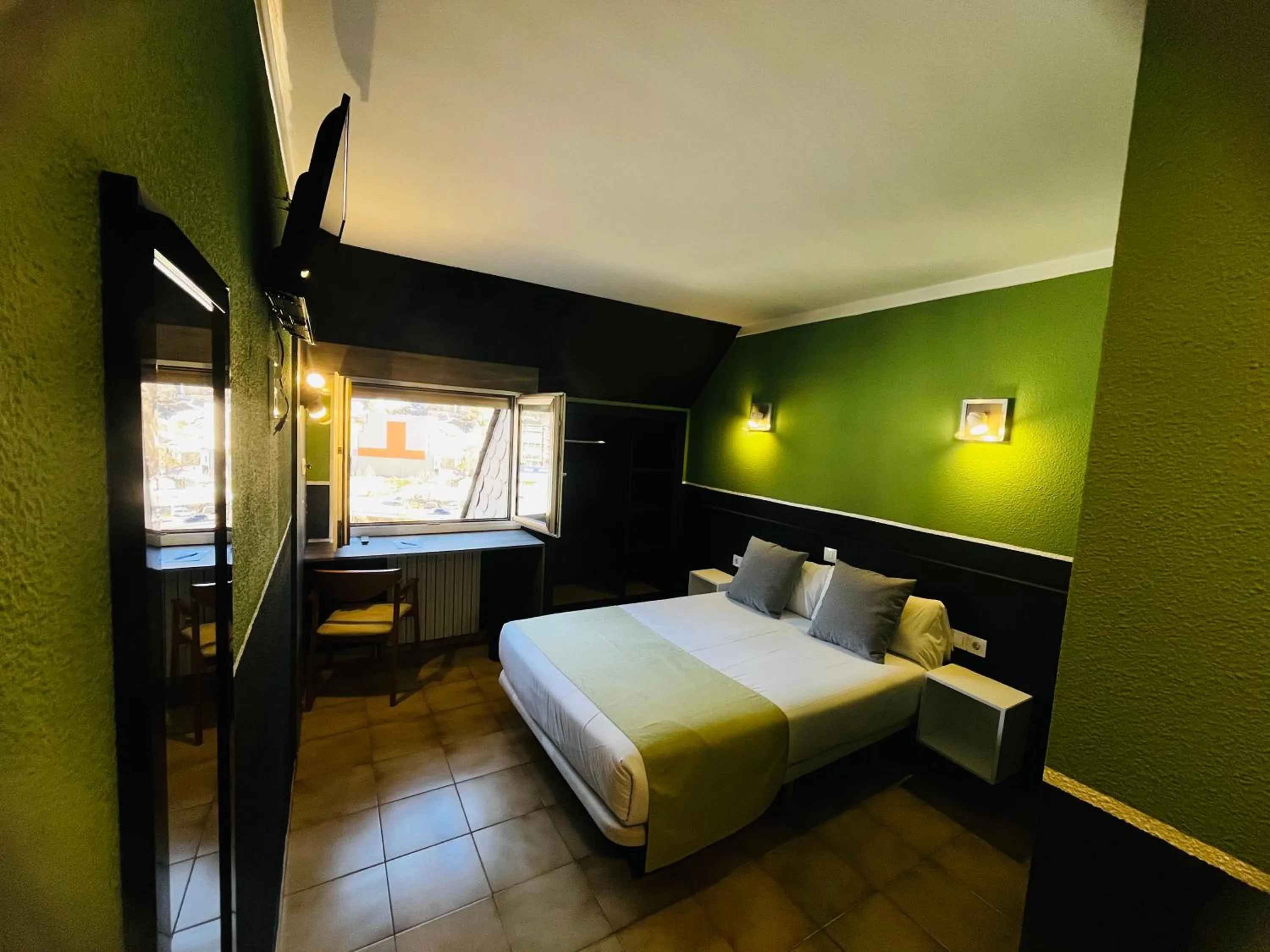 Bedroom, Bed in HMC K-ena