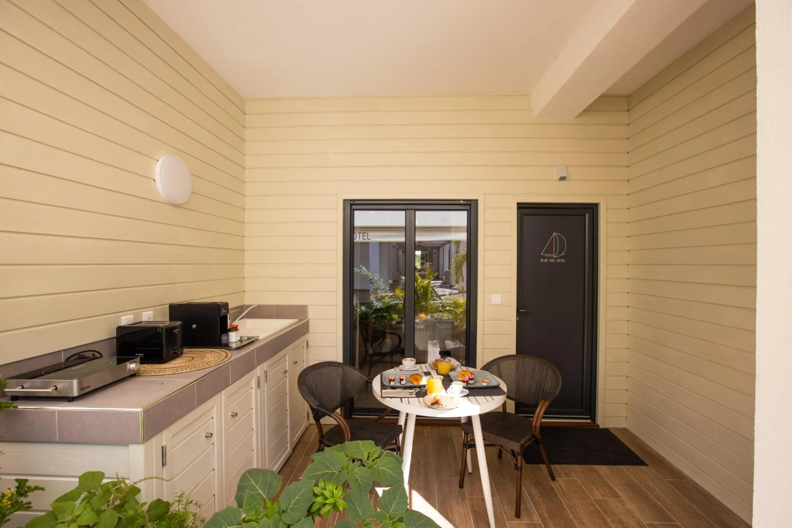 Balcony/Terrace in Blue Sail Hotel