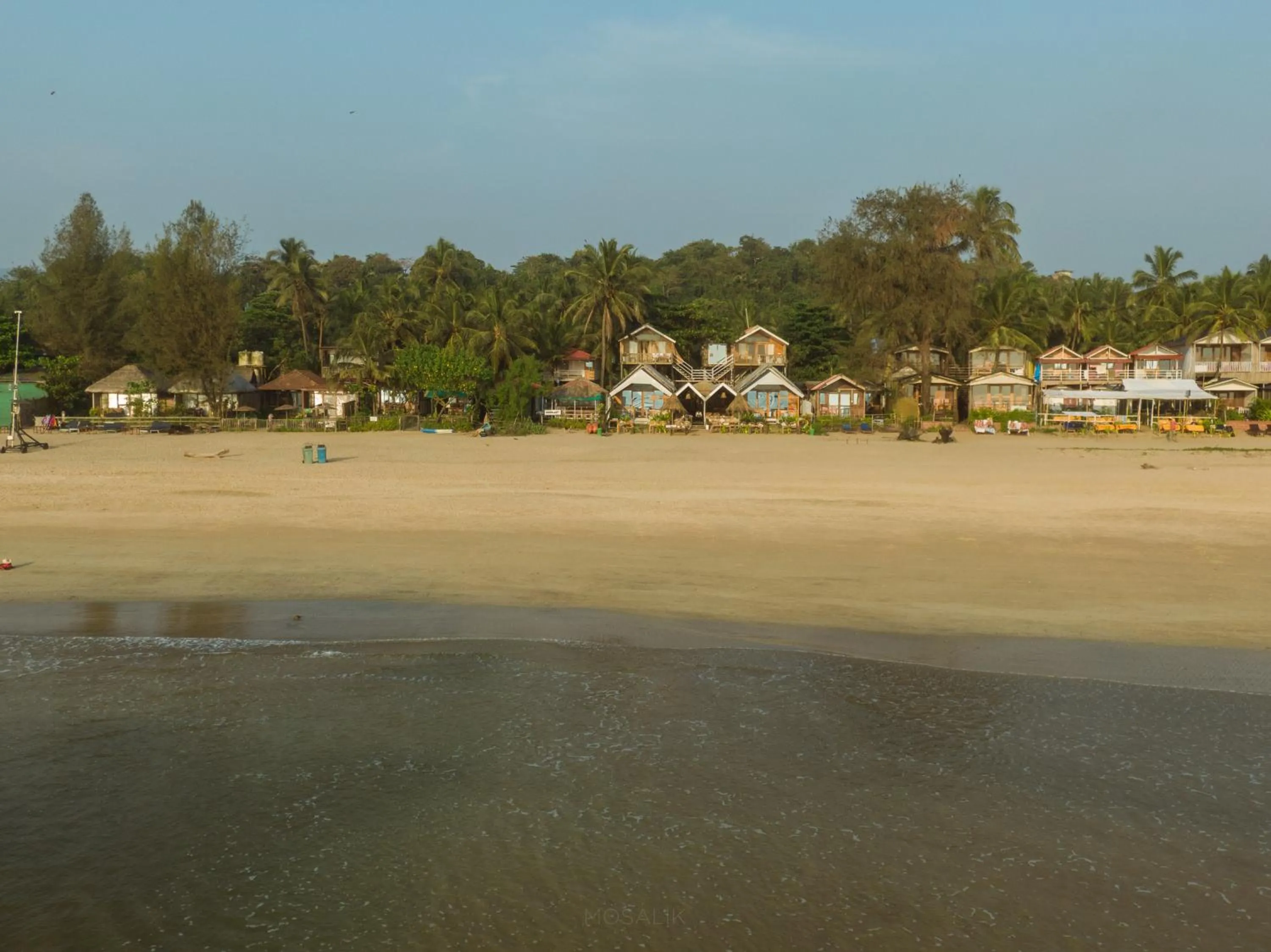 Property building in DucknChill-Agonda