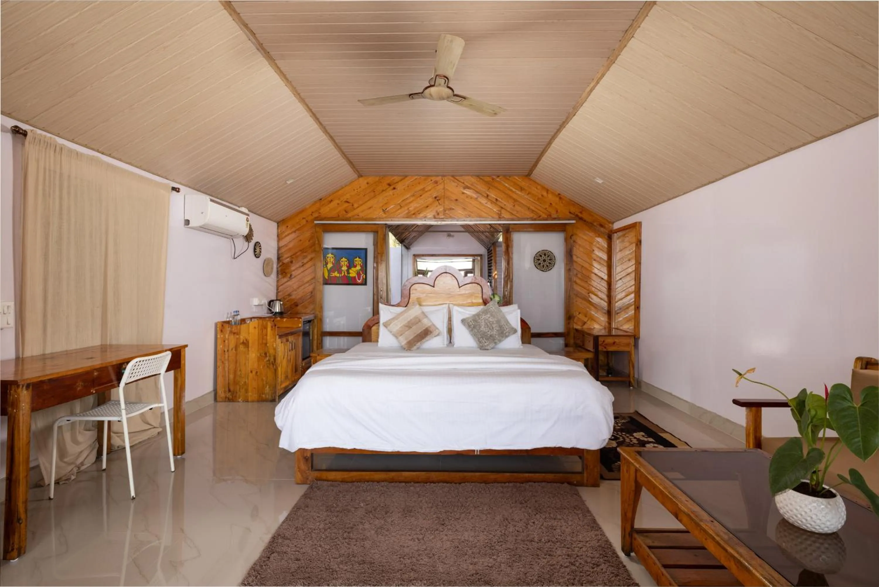 Bedroom, Bed in DucknChill-Agonda