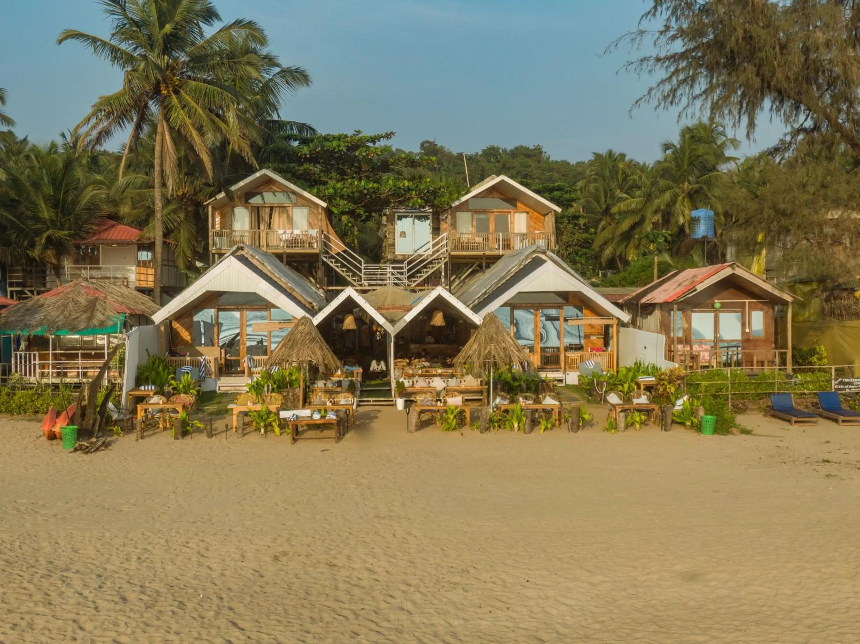 Property building in DucknChill-Agonda