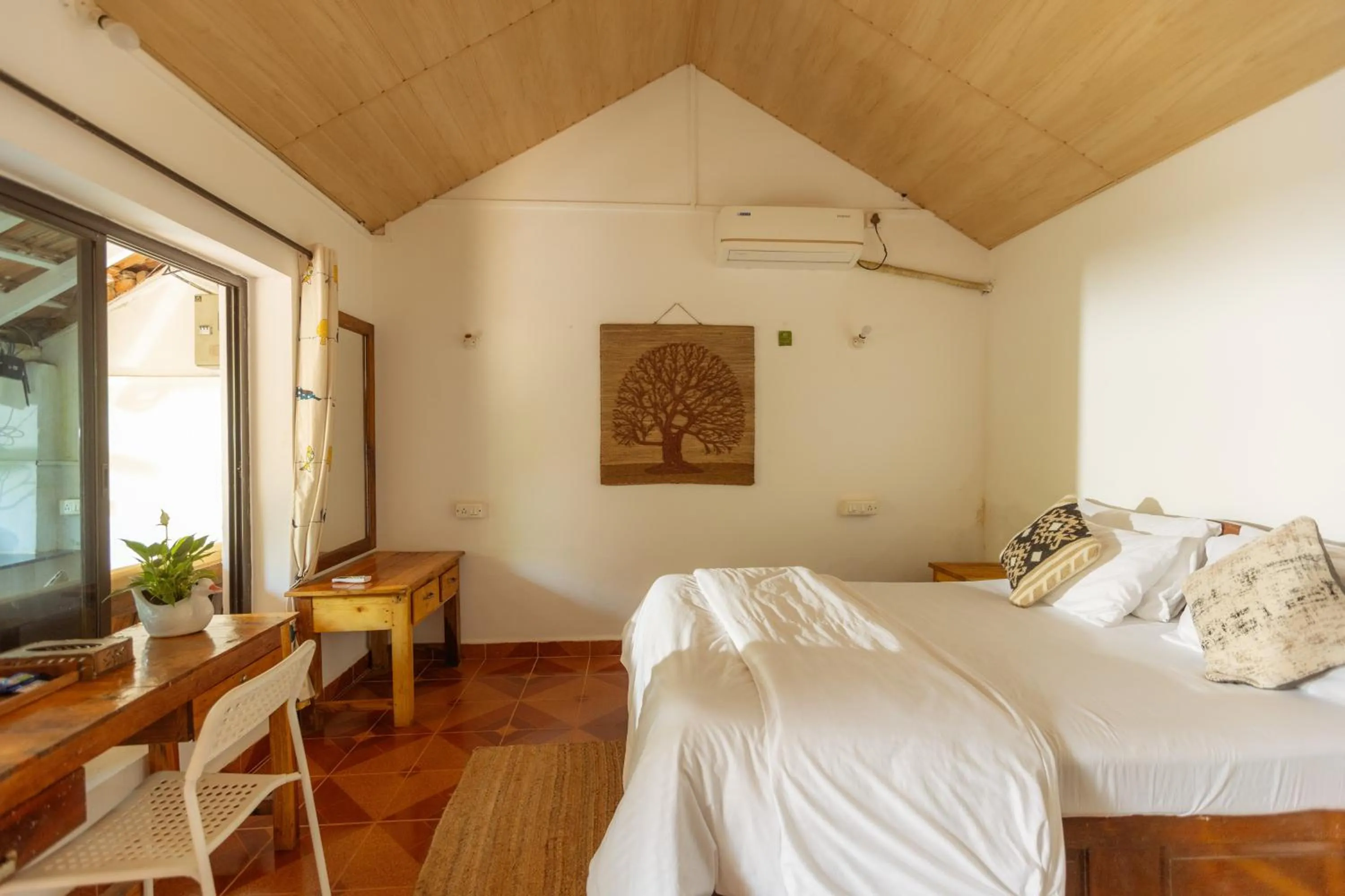 Bedroom, Bed in DucknChill-Agonda