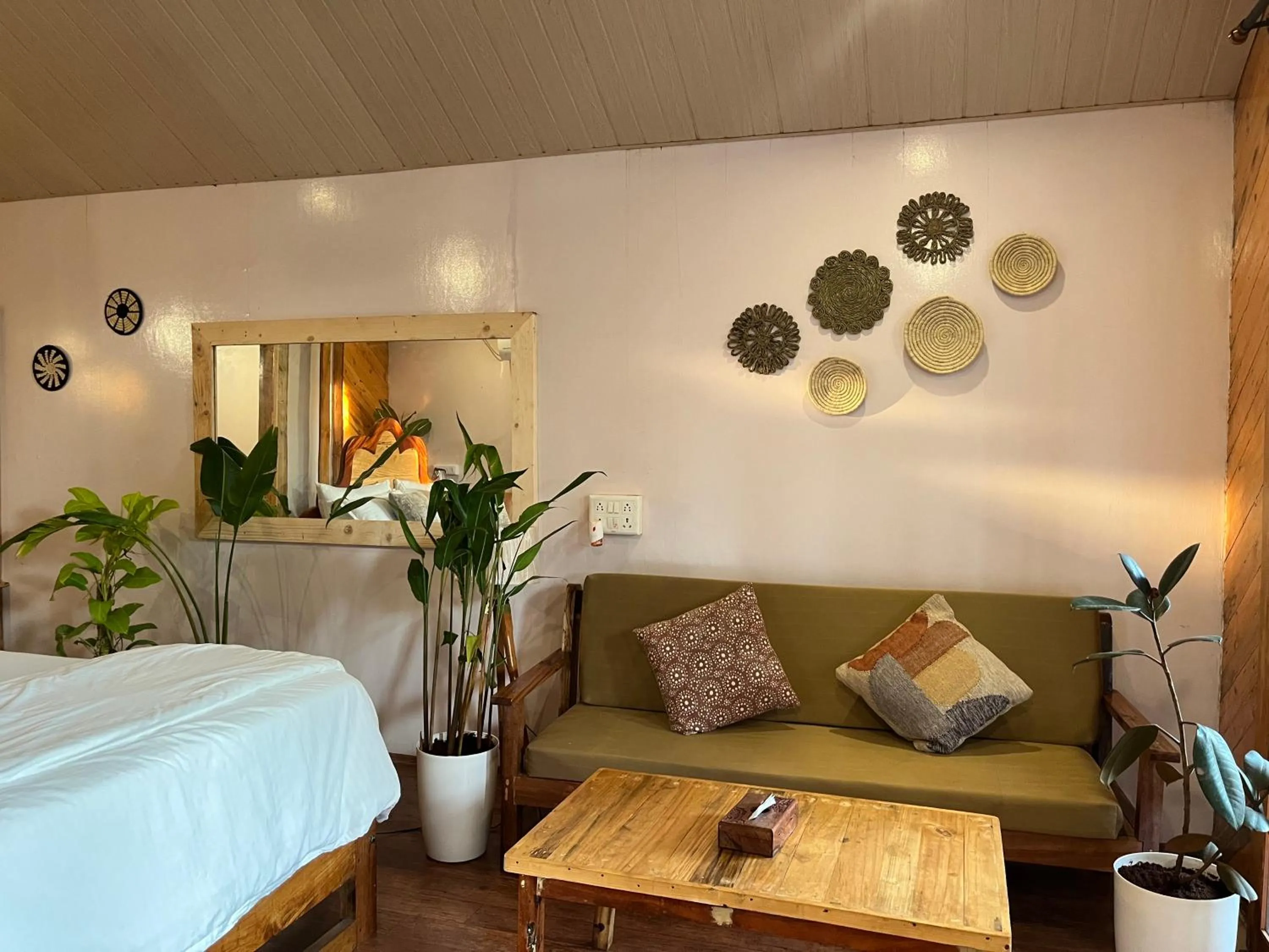 Bedroom, Bed in DucknChill-Agonda