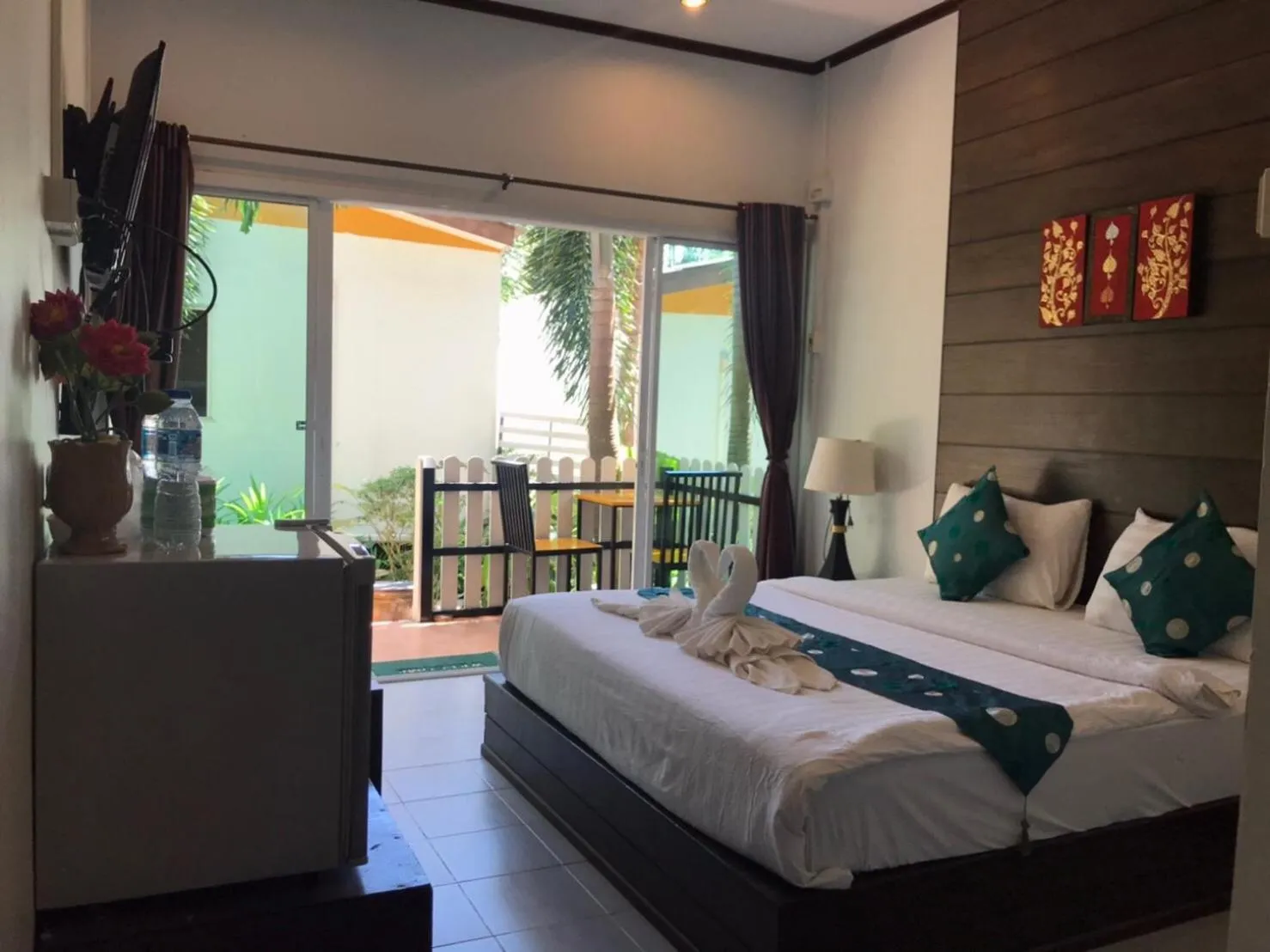 Bed in KK Lipe Resort