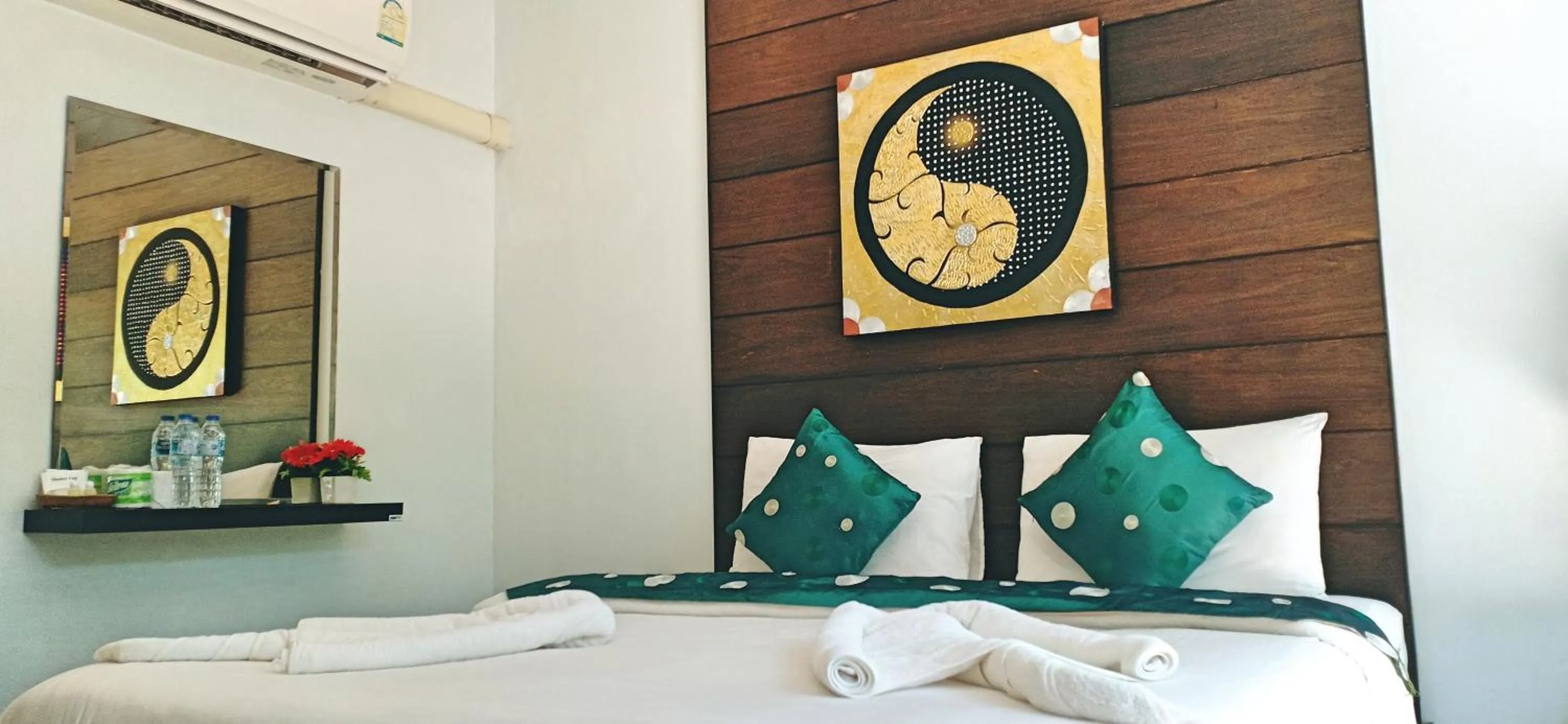 Bed in KK Lipe Resort