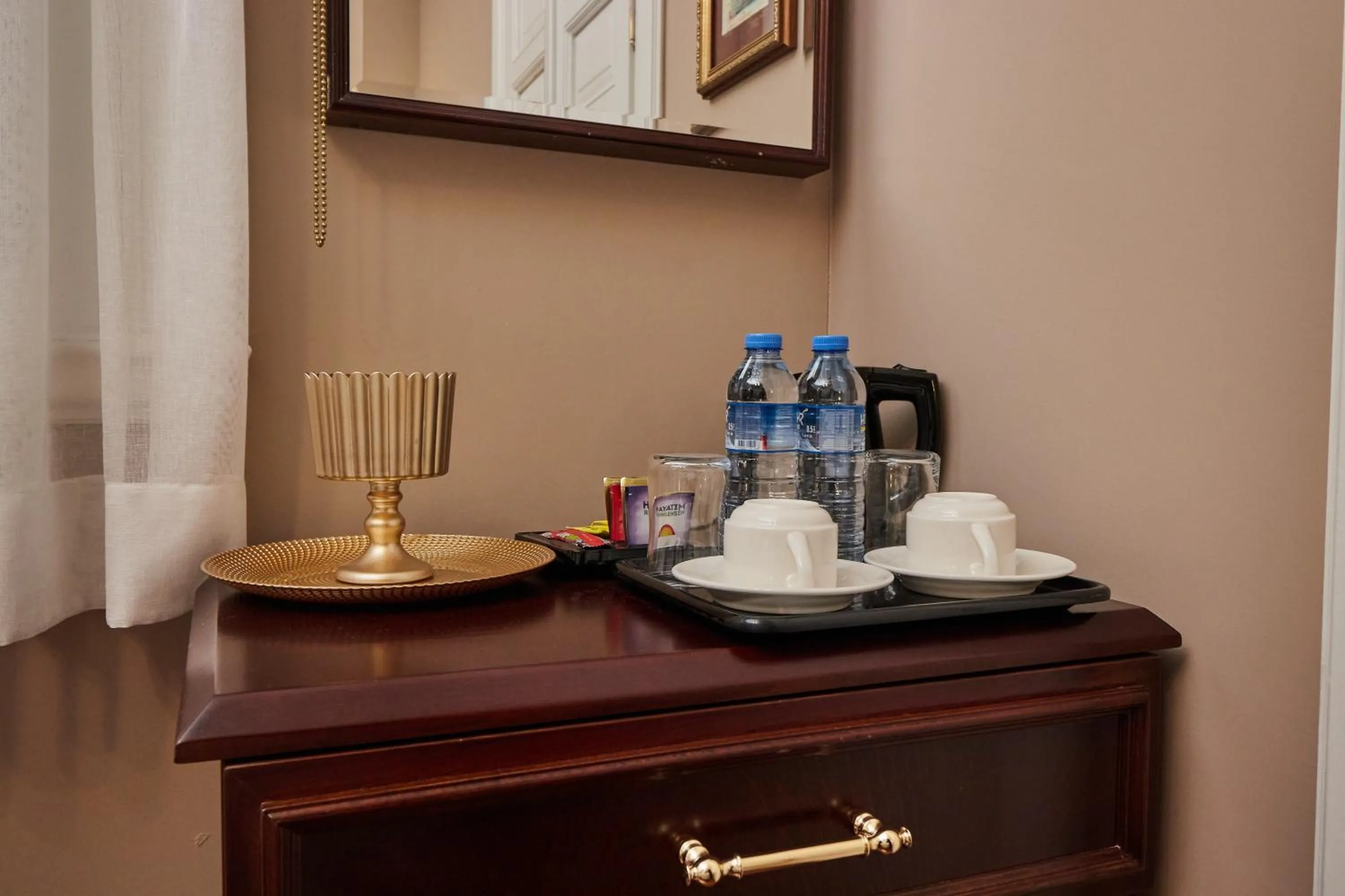 Coffee/tea facilities in White Palace Old City Boutique Hotel