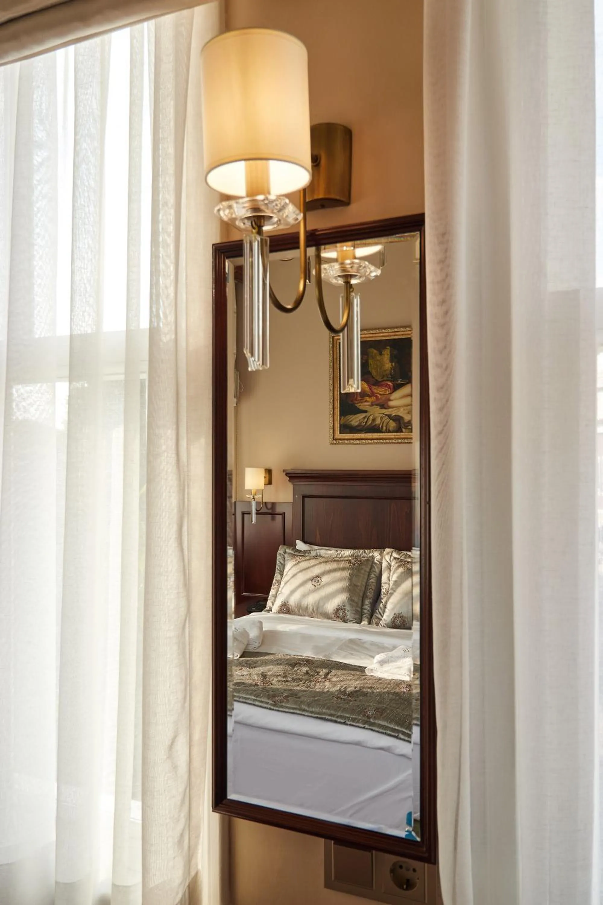 Bedroom, Bed in White Palace Old City Boutique Hotel