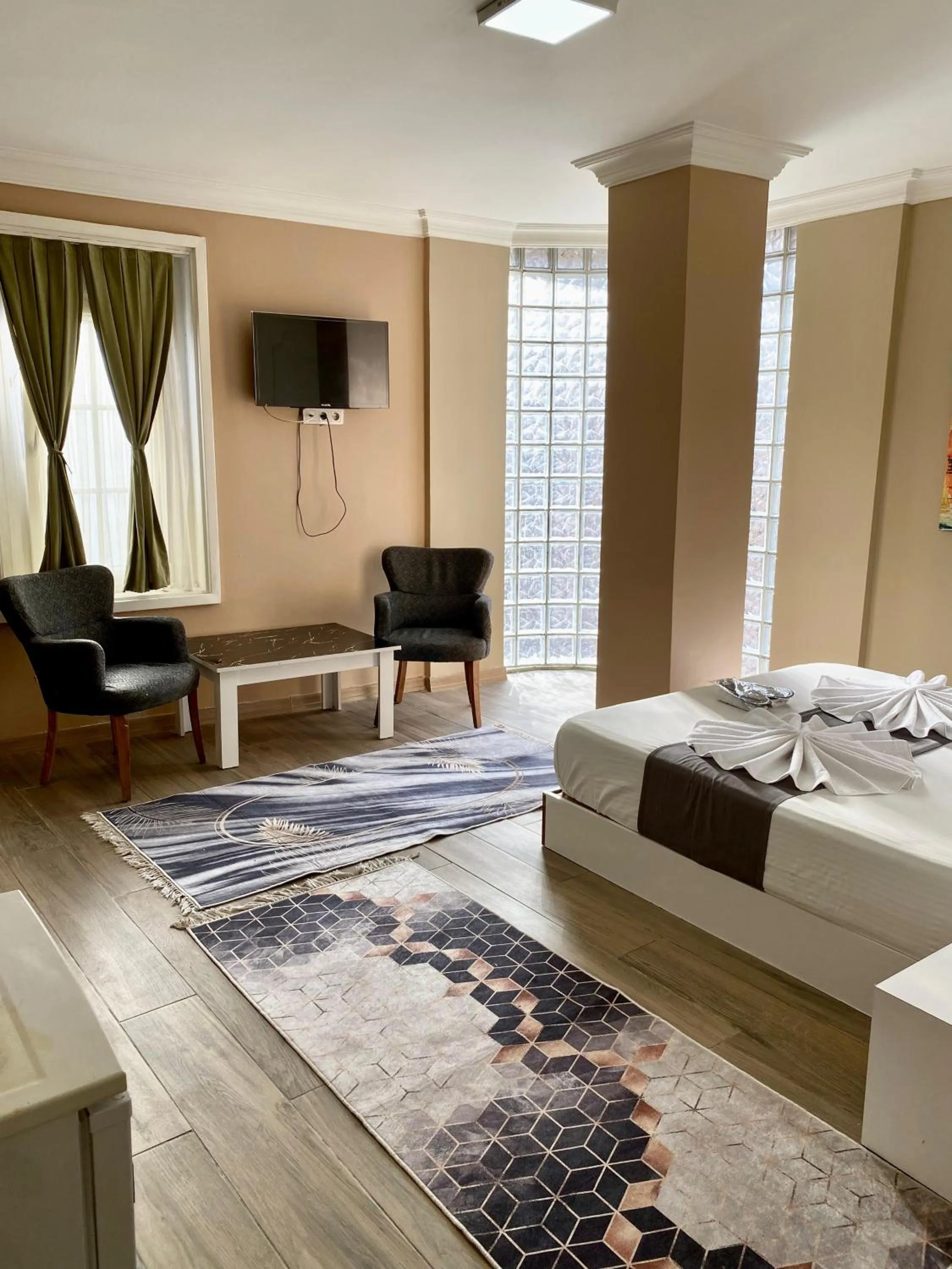 Photo of the whole room in Airport Best Hotel