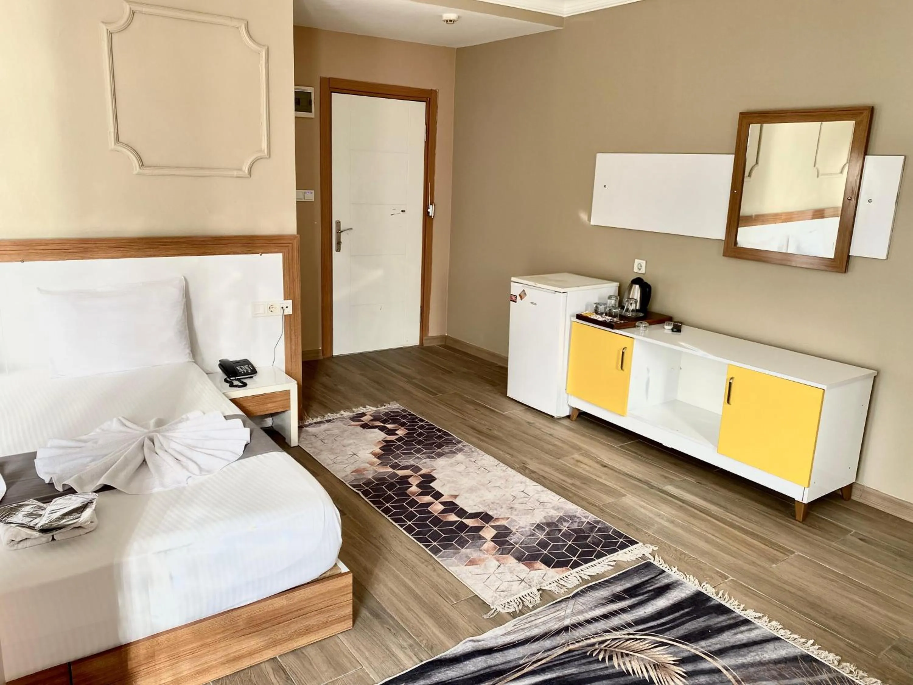 Photo of the whole room in Airport Best Hotel