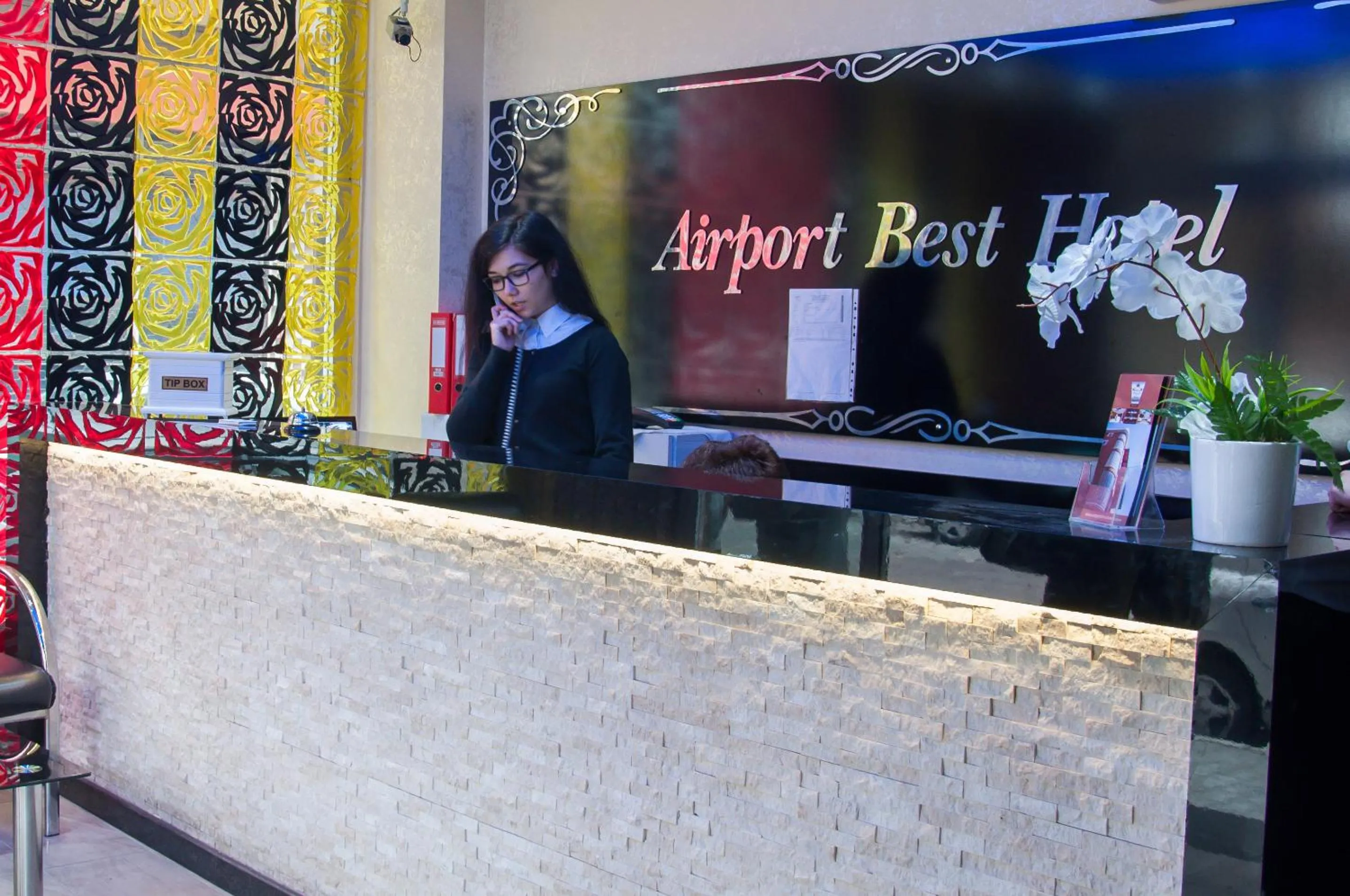 Lobby or reception in Airport Best Hotel