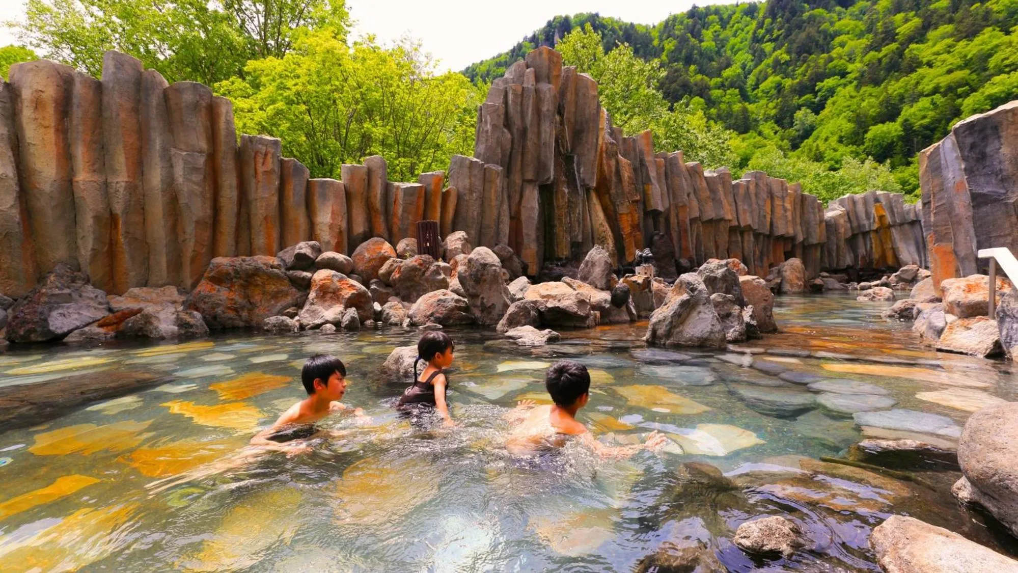 Hot Spring Bath in Sounkyo Kankou Hotel