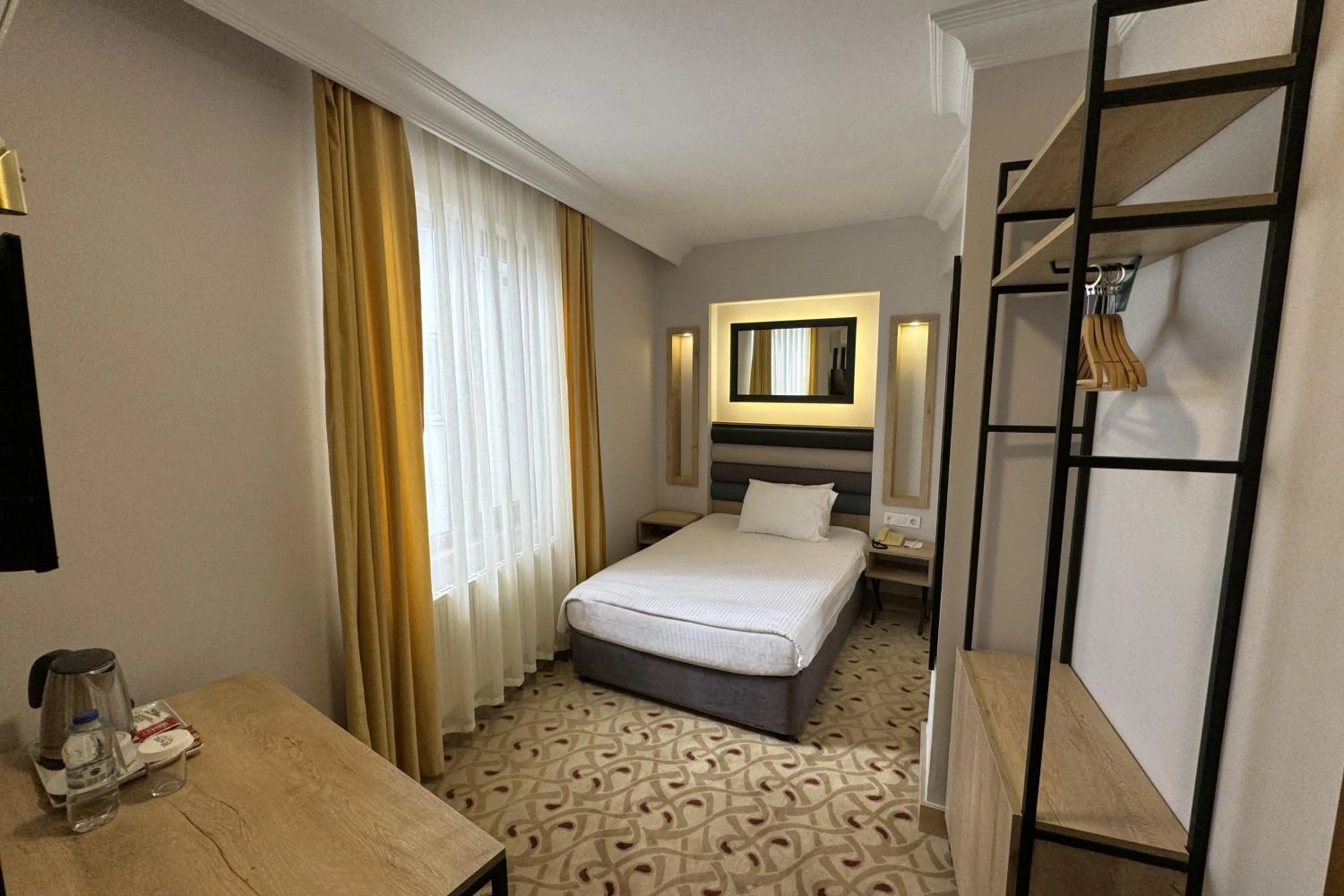 Bed in Tekirdağ Yat Hotel