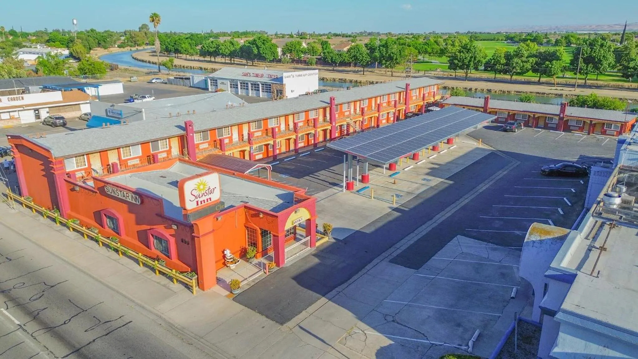 Bird's eye view in Sunstar Inn Los Banos near I-5