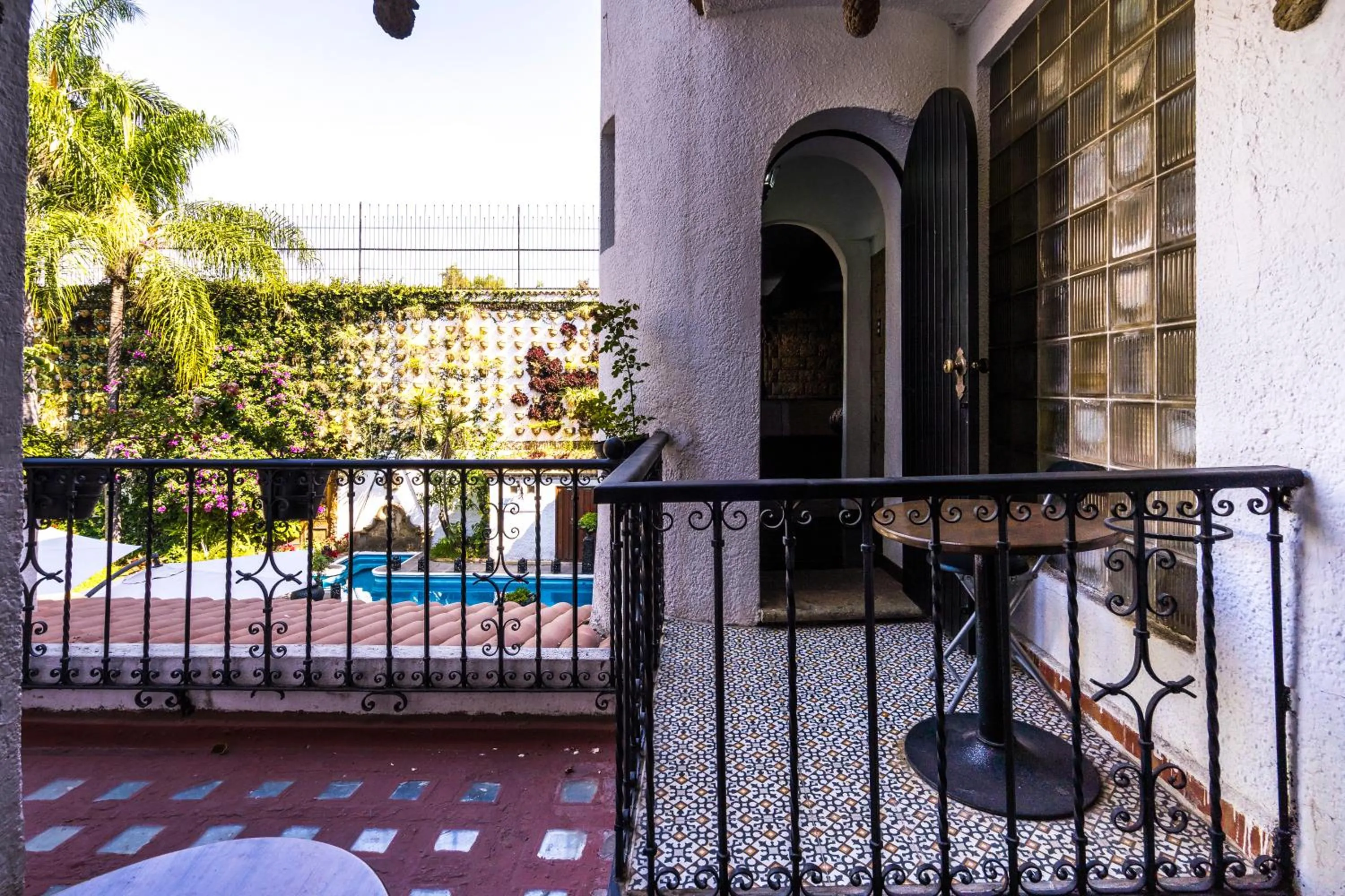 Property building in Hotel Boutique La Mansión Guadalajara