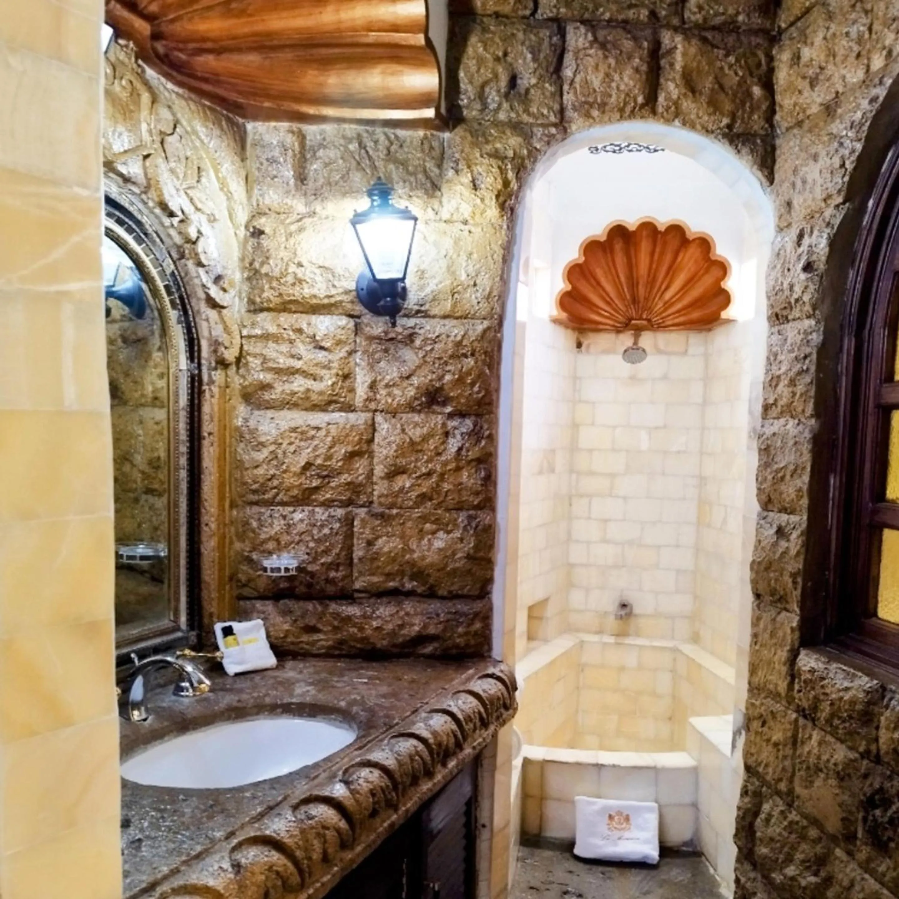 Bath in Hotel Boutique La Mansión Guadalajara