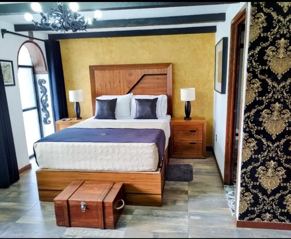 Executive Suite in Hotel Boutique La Mansión Guadalajara Executive Suite in Hotel Boutique La Mansión Guadalajara
