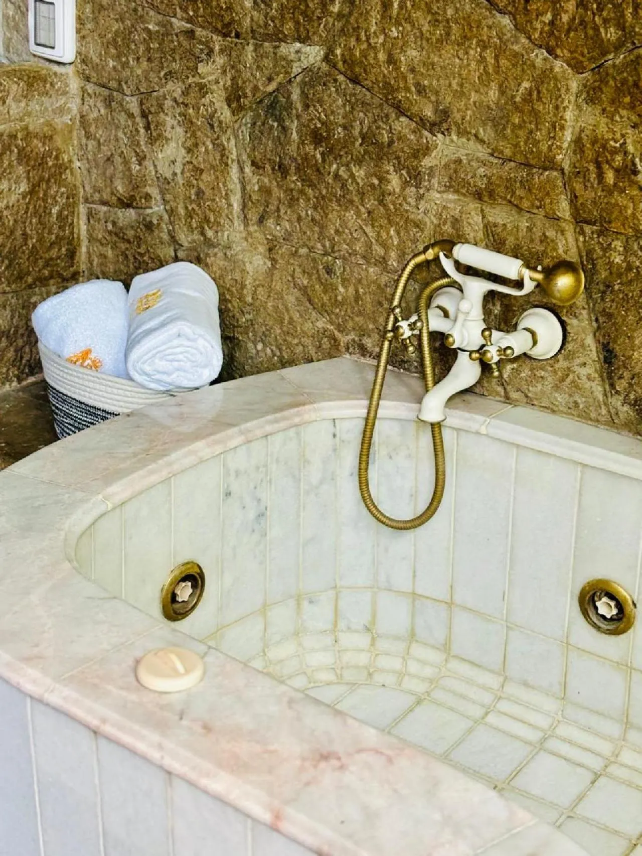 Bath in Hotel Boutique La Mansión Guadalajara