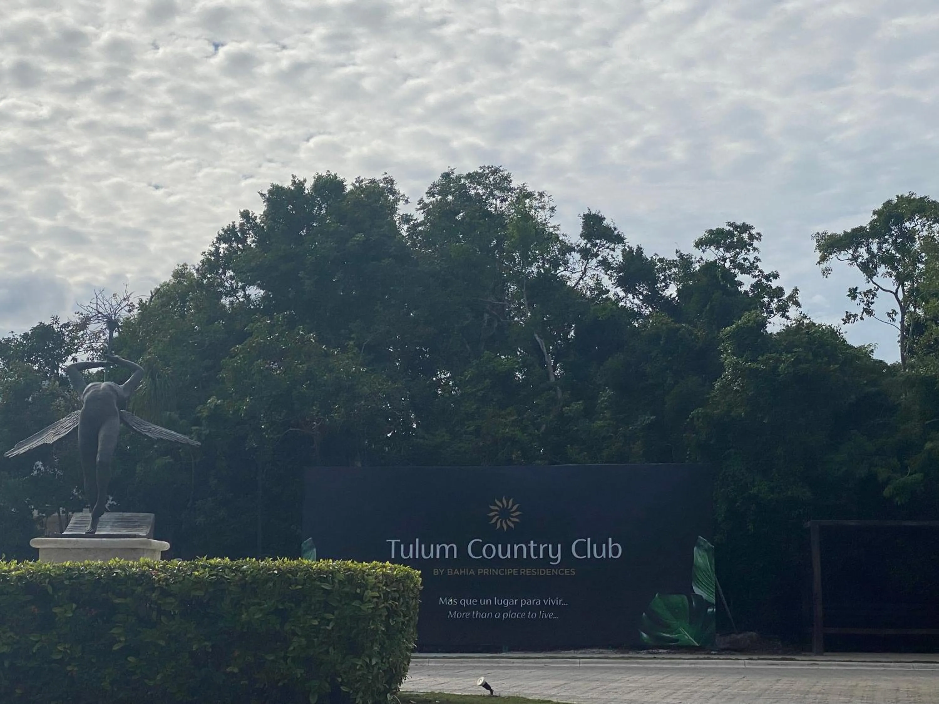 Property logo or sign in Lovely 1 Bedroom Condo with plunge pool In Bahia Principe Golf Resort