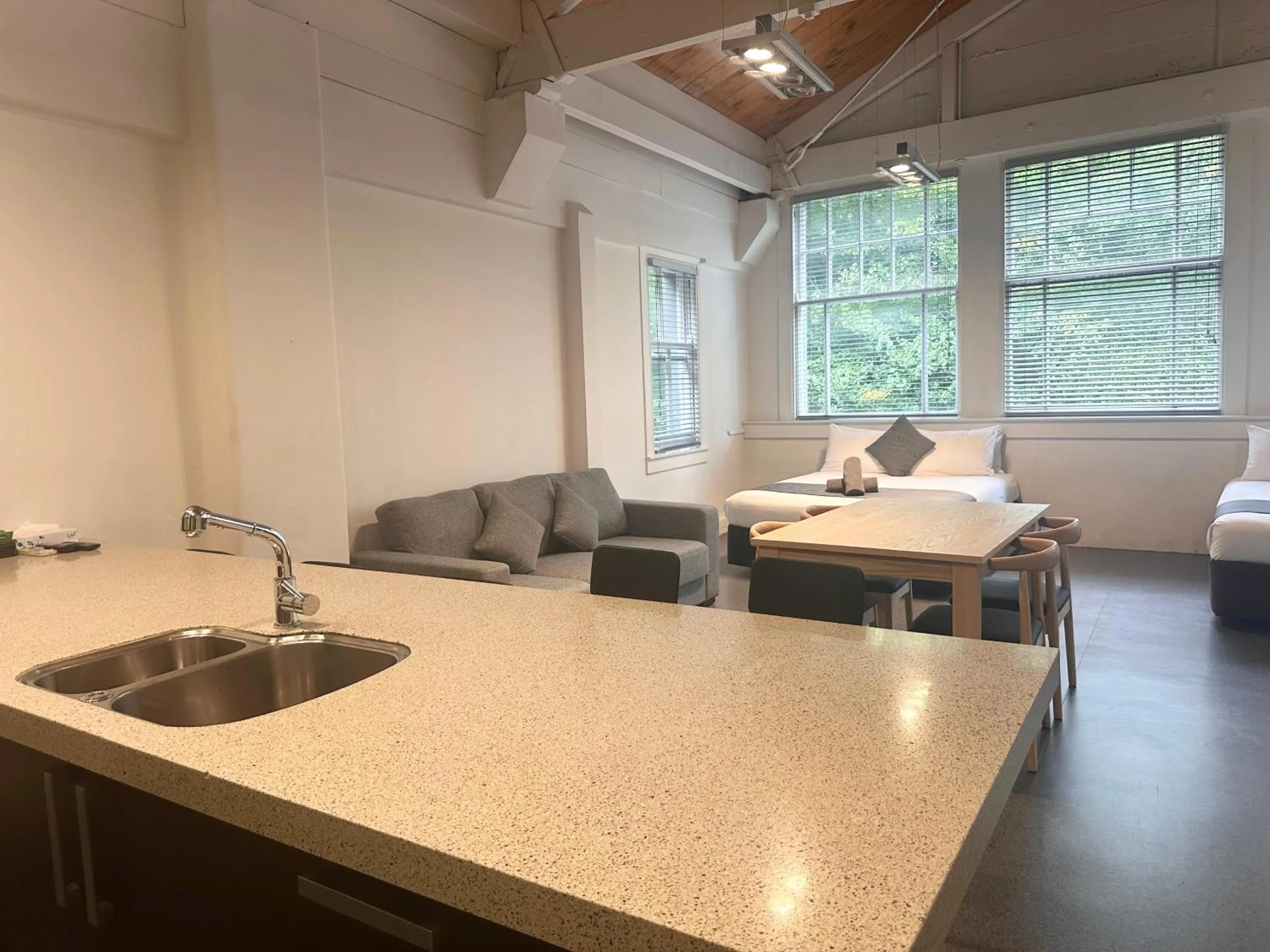 TV and multimedia in Gamma Hotel