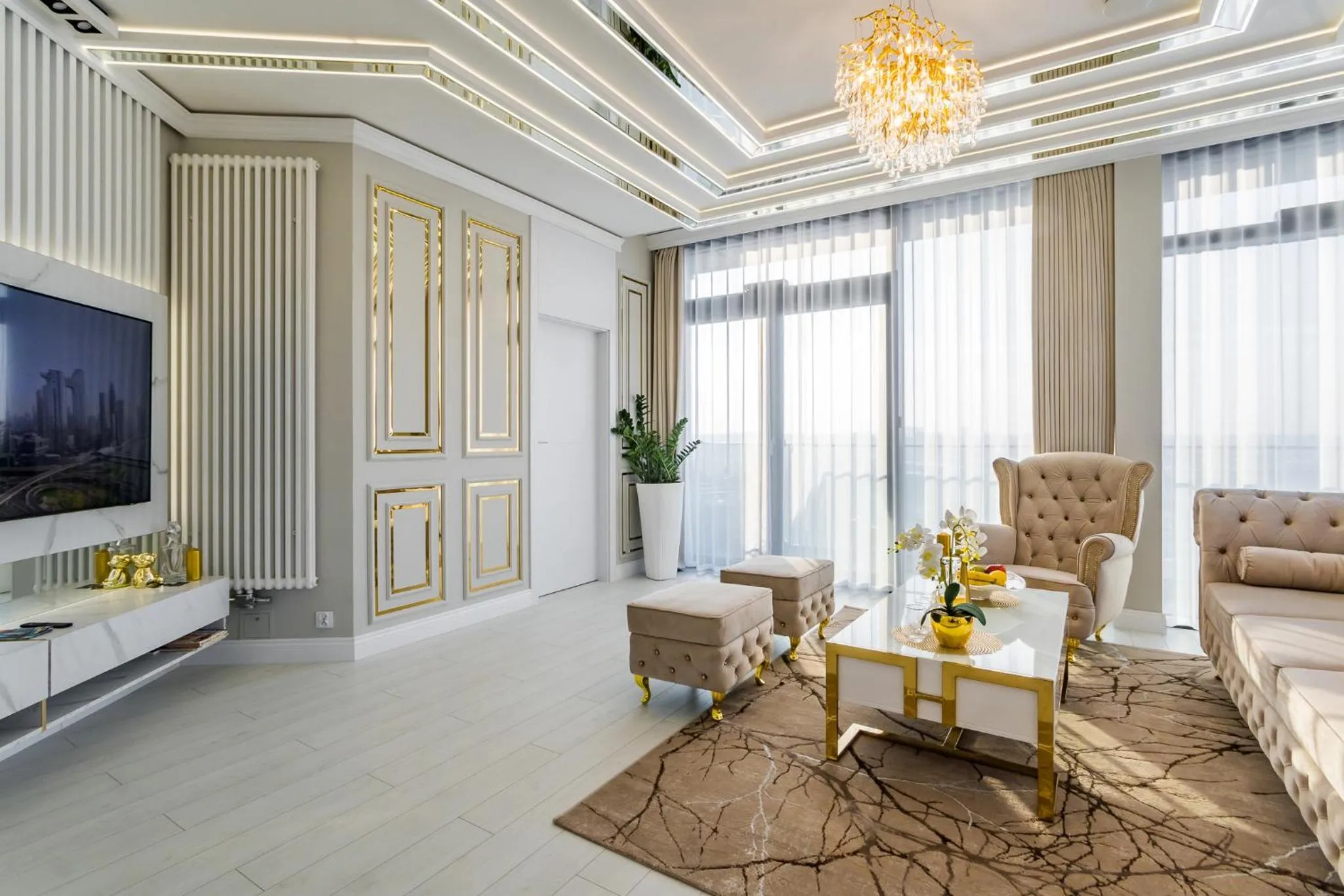 TV and multimedia in Q18 ApartHotel