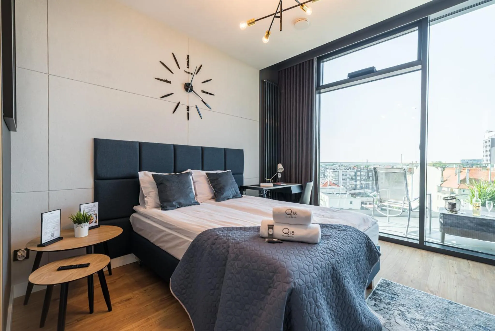 Bed in Q18 ApartHotel