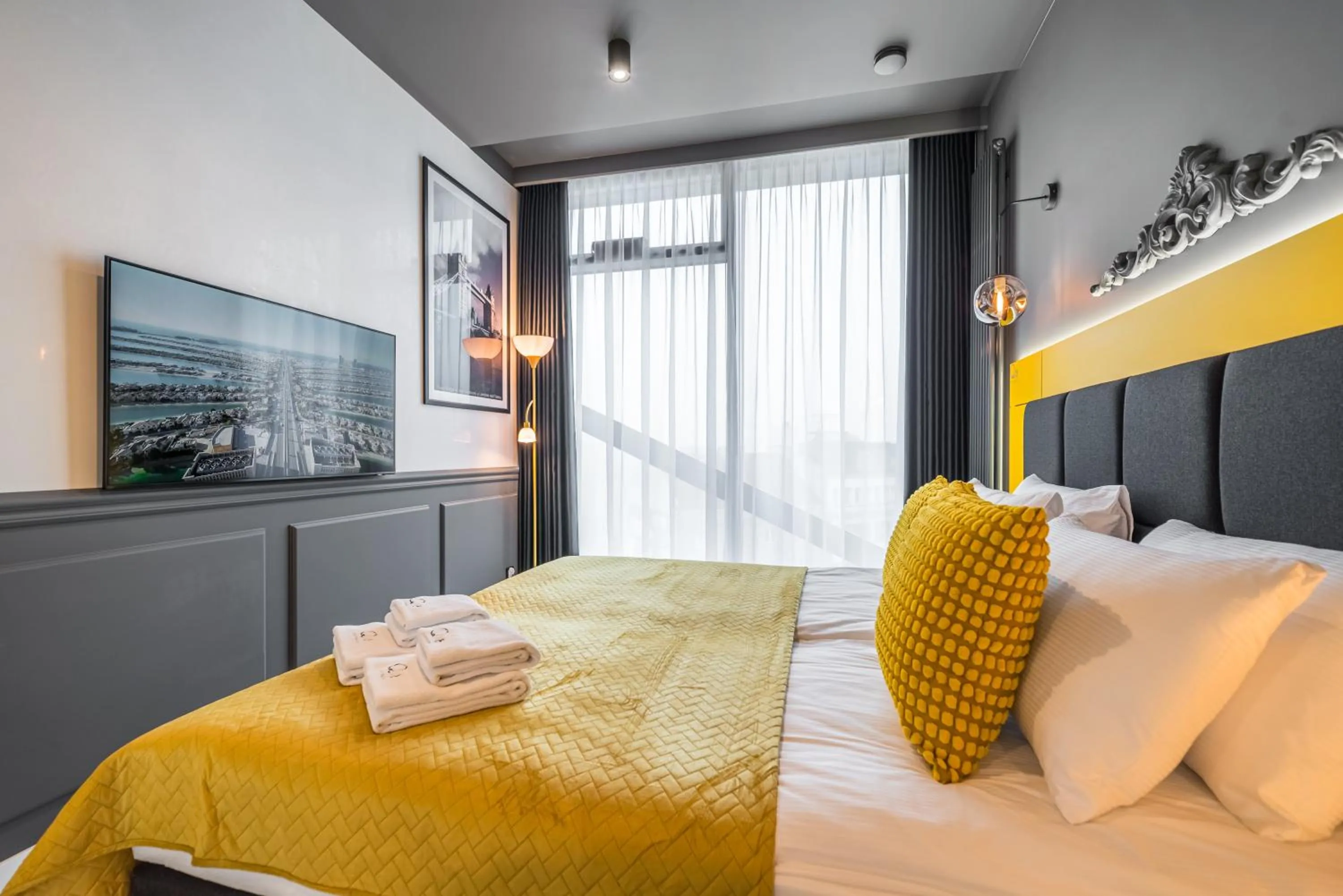 Bed in Q18 ApartHotel