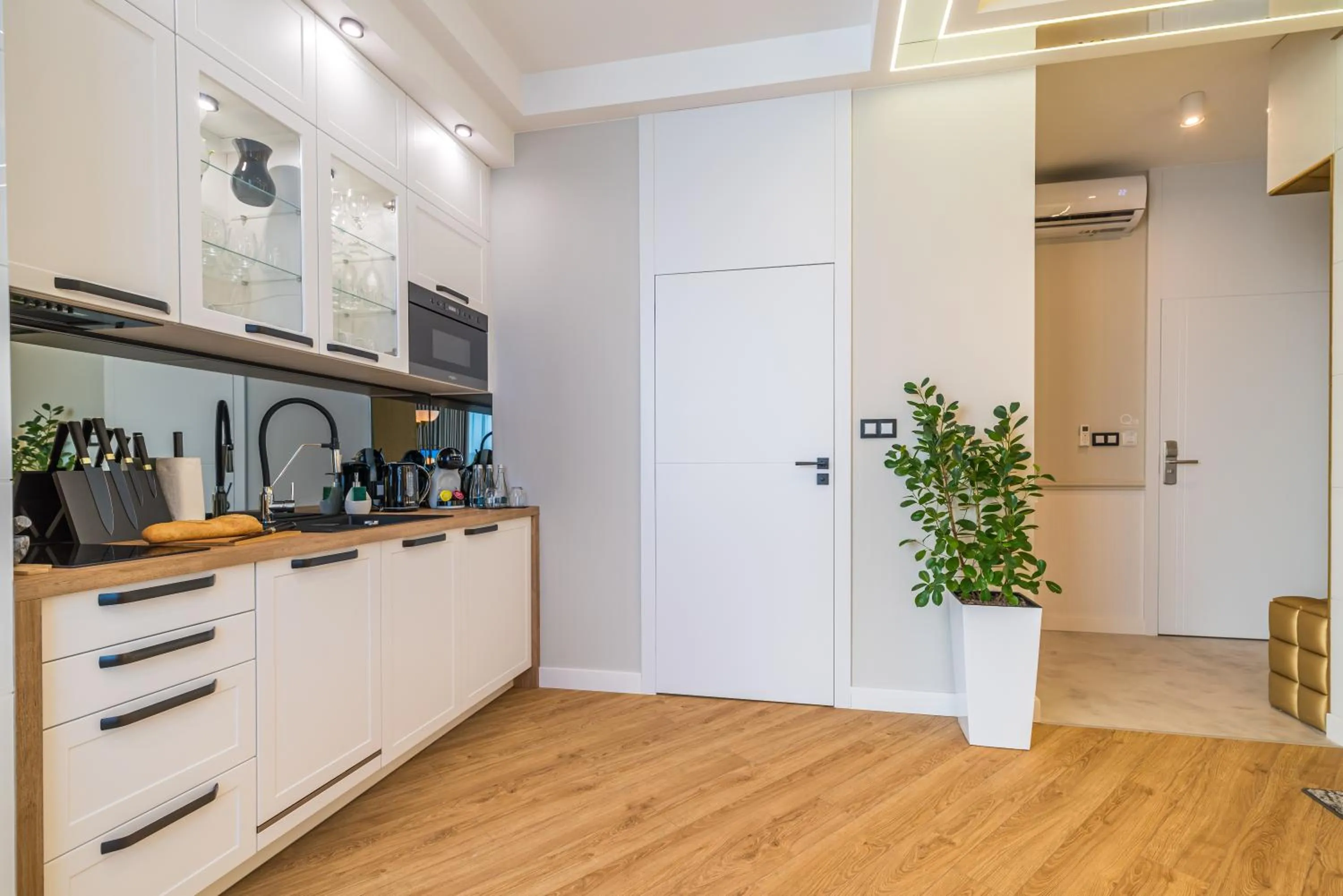 Coffee/tea facilities in Q18 ApartHotel