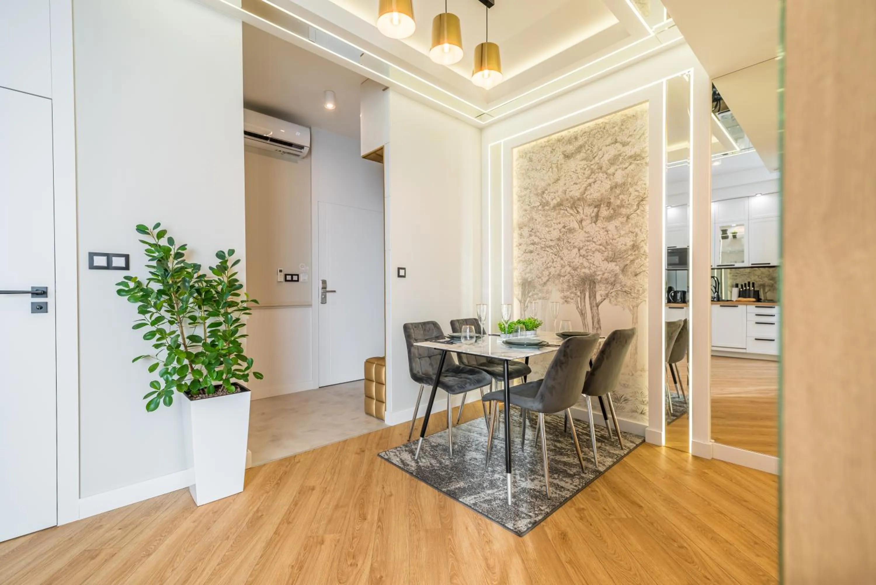 Kitchen or kitchenette in Q18 ApartHotel