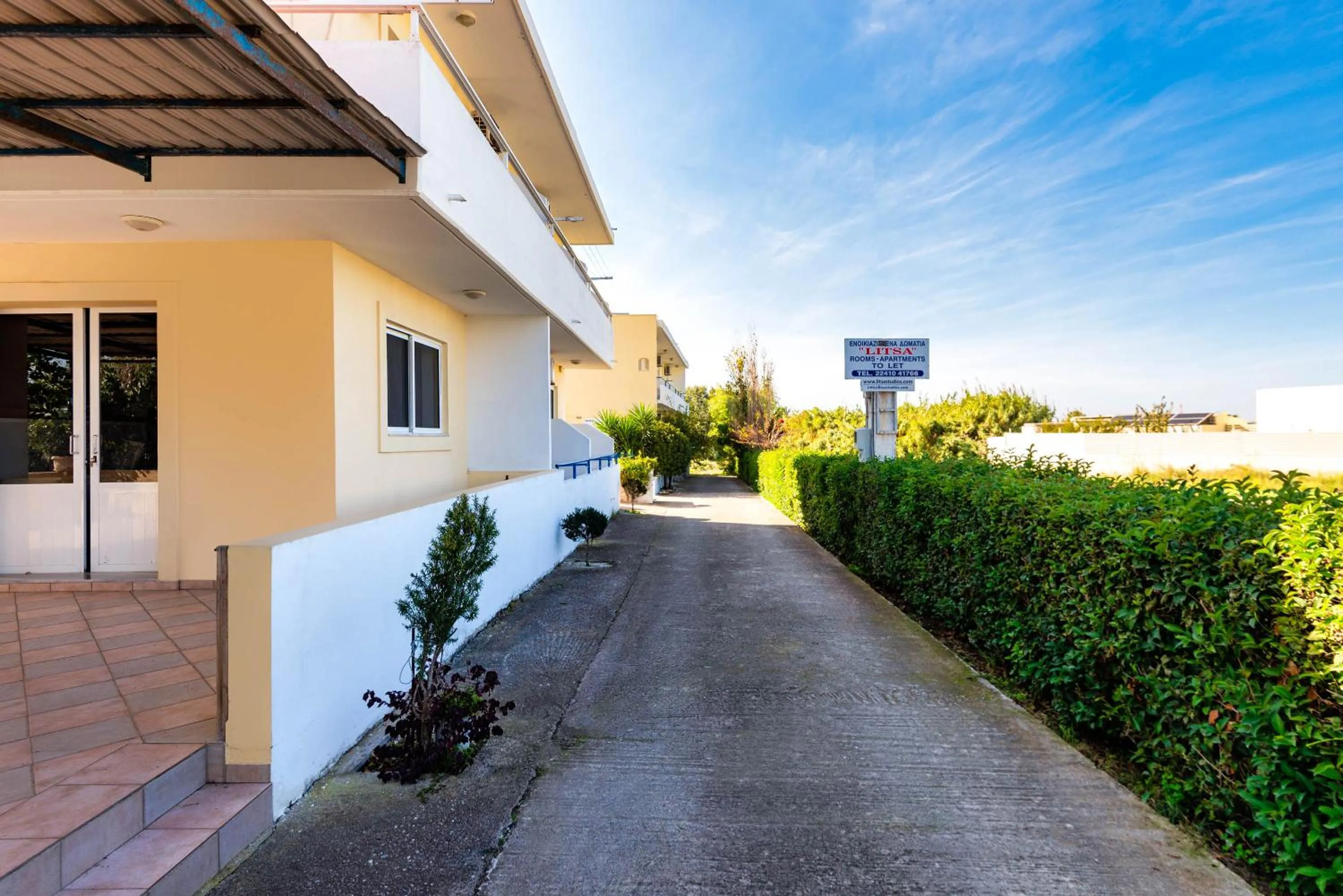 Property building in Litsas Studios