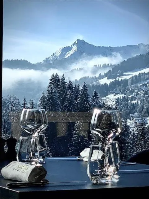 Winter in Chalet-Hôtel Le Labrador, The Originals Relais (Relais du Silence)