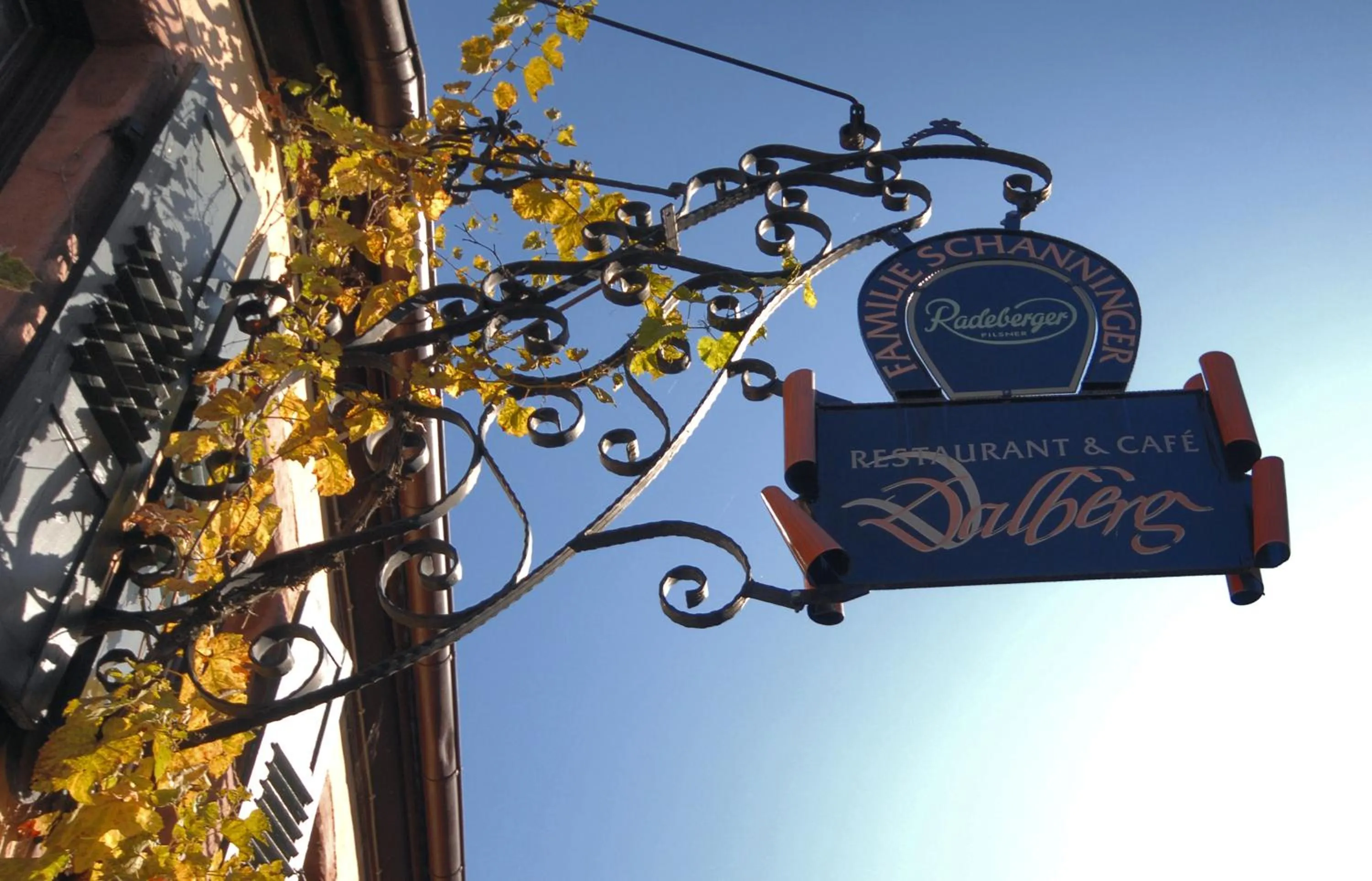 Facade/entrance in Hotel Dalberg