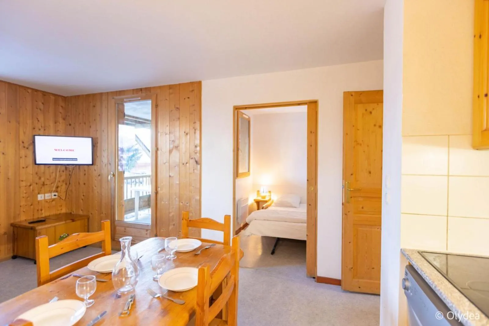 Dining area in Olydea Fontaine du Roi