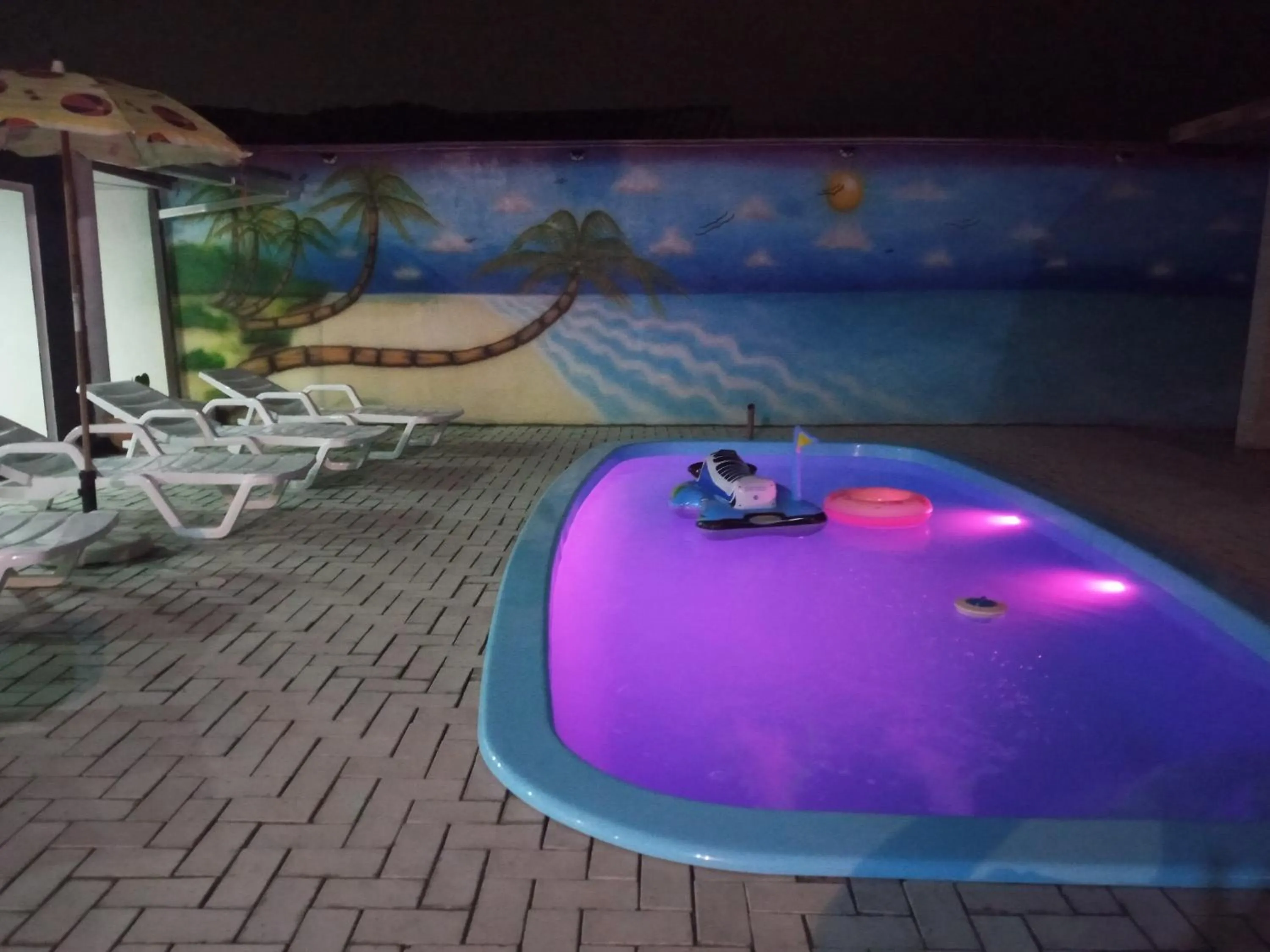 Swimming pool in Pousada El Patron