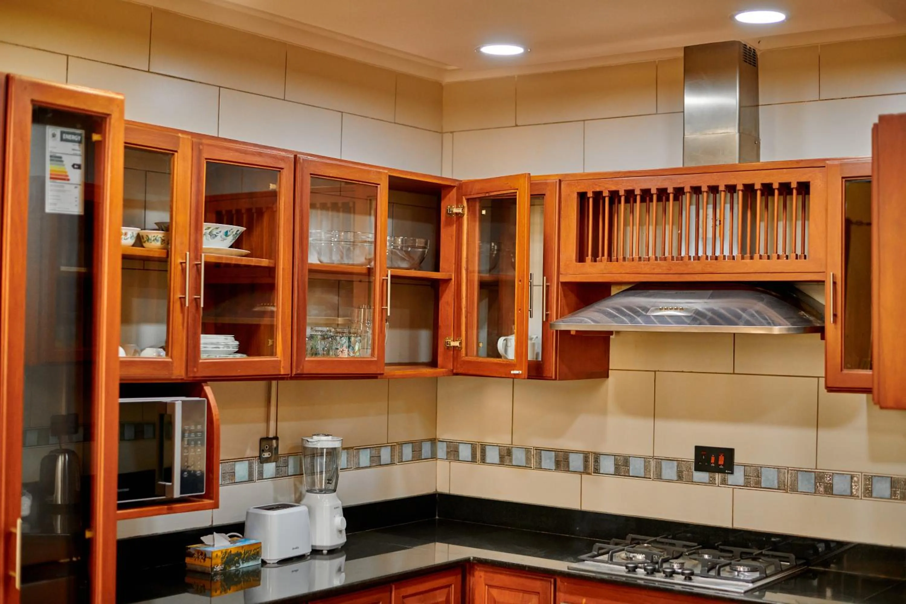 Kitchen or kitchenette in seven skies hotel