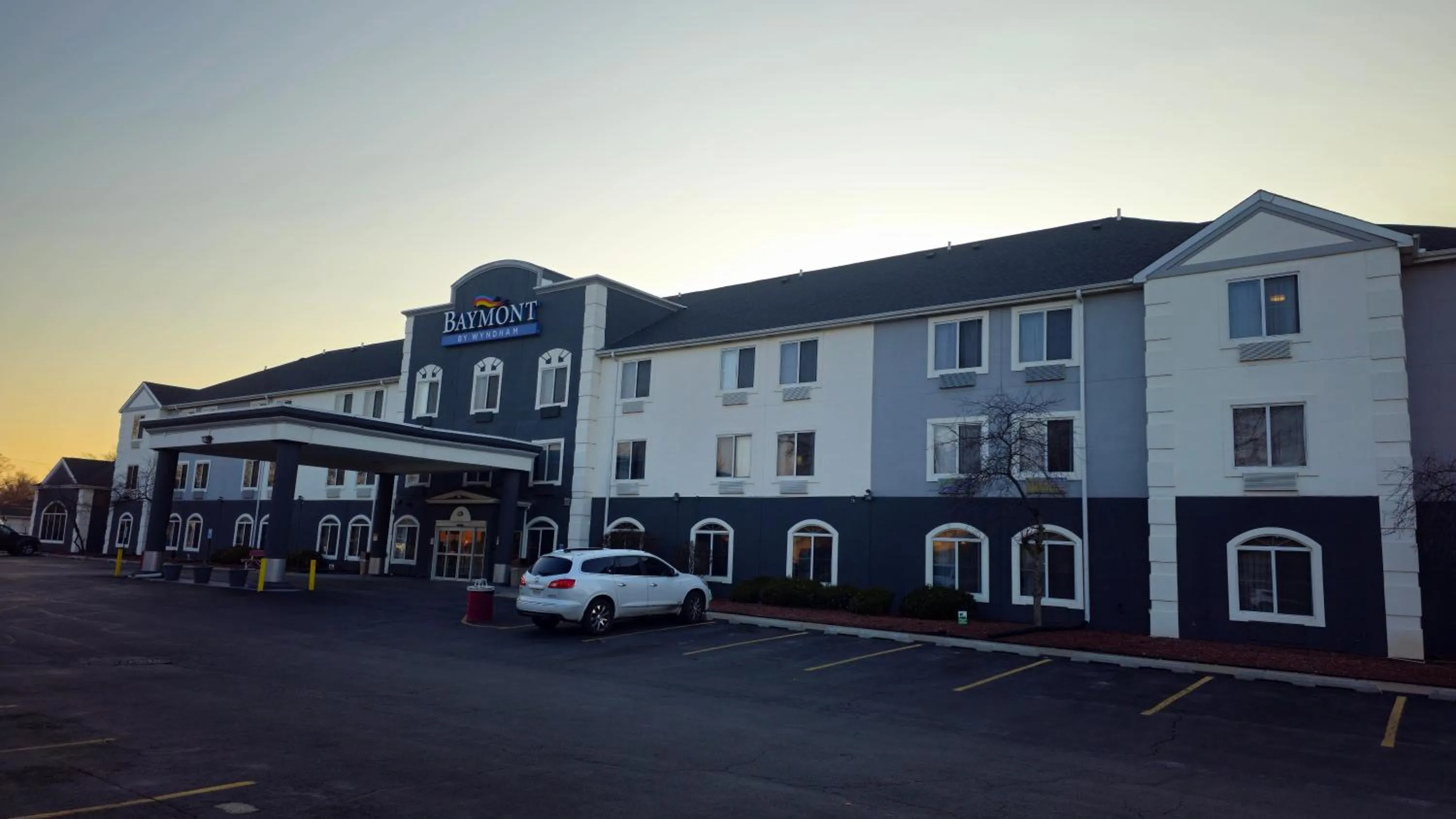 Property building in Baymont by Wyndham Chicago/Calumet City