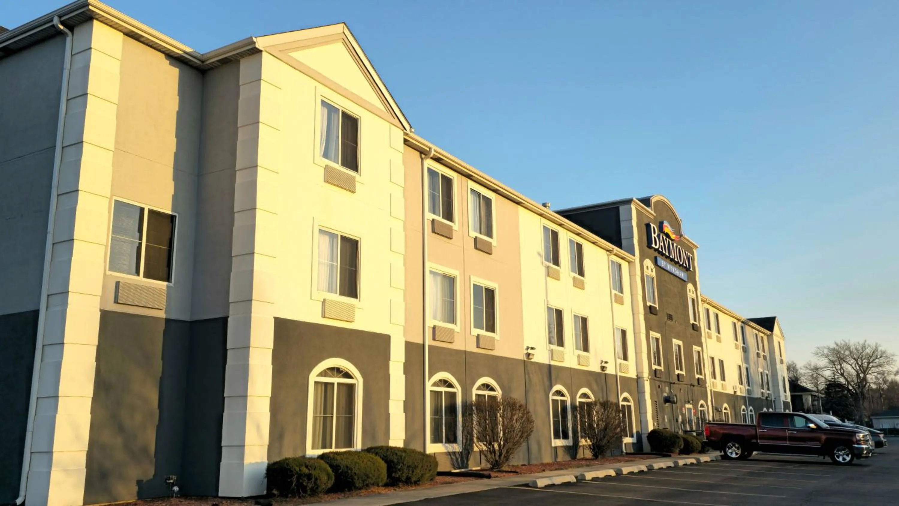 Property building in Baymont by Wyndham Chicago/Calumet City