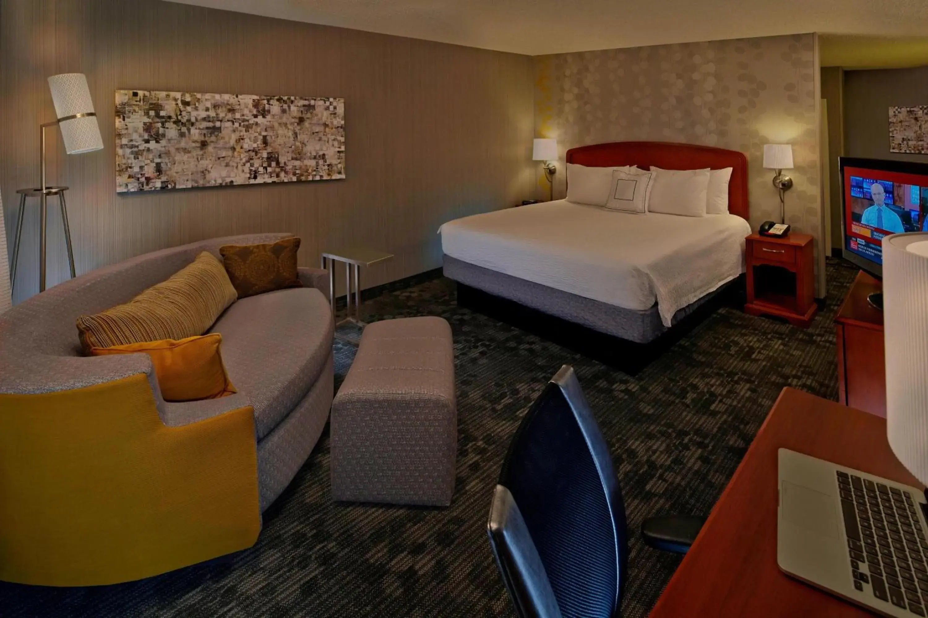 King Room with Sofa Bed in Courtyard by Marriott Providence Warwick King Room with Sofa Bed in Courtyard by Marriott Providence Warwick