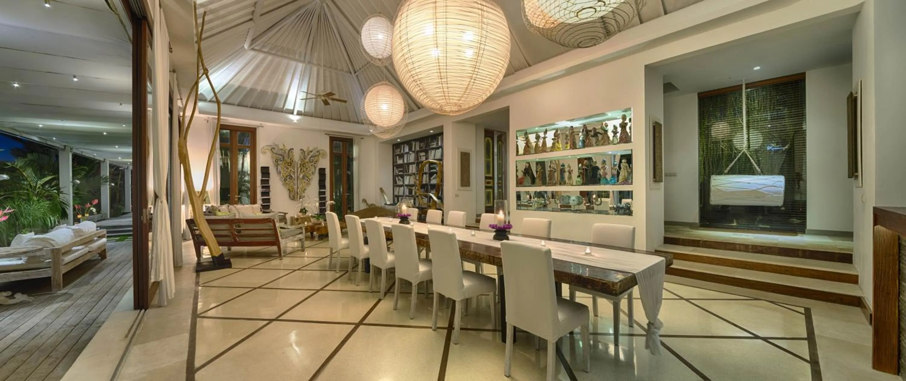 Restaurant/places to eat in Pure Villa Bali by Nagisa Bali