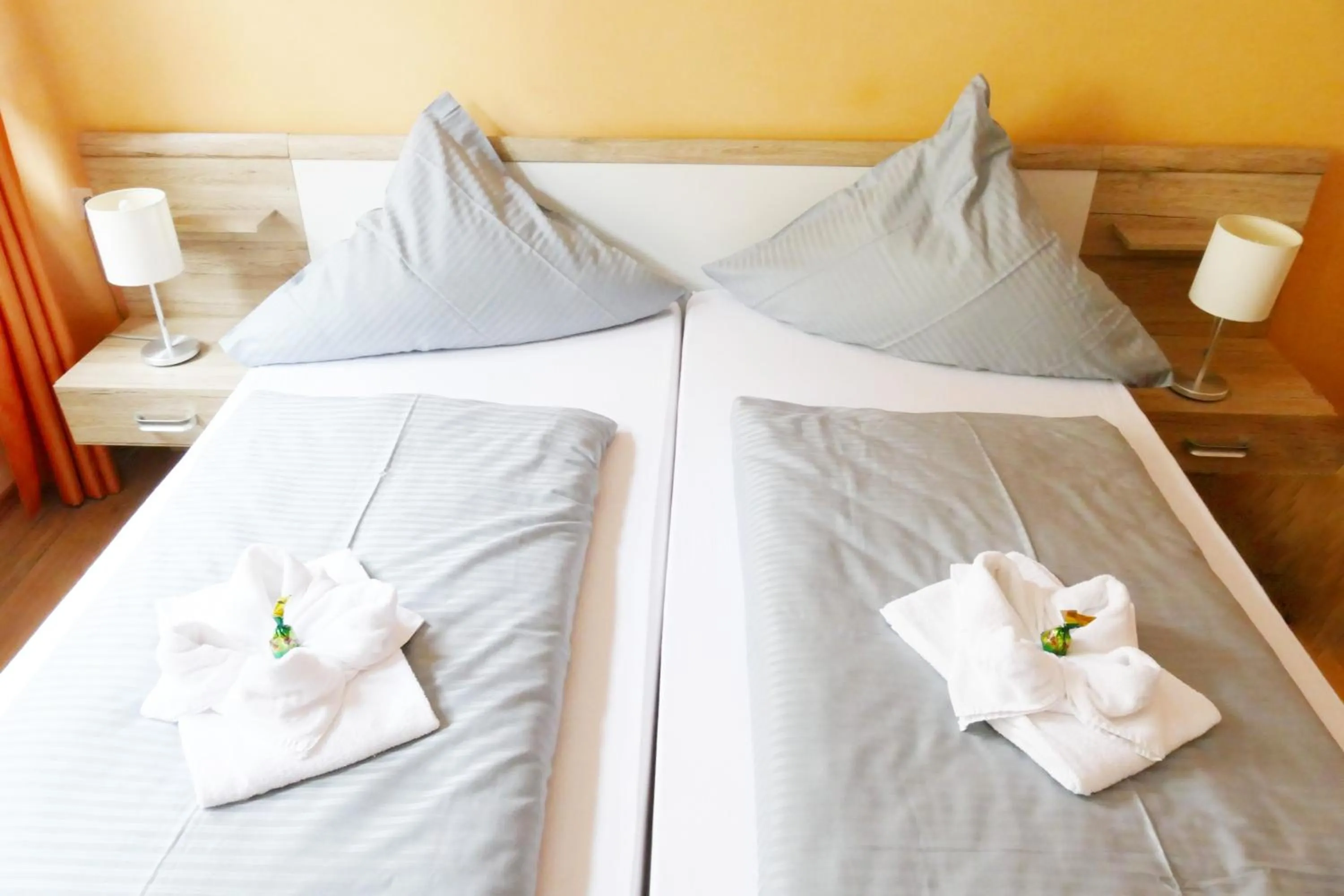 Bed in Hotel Weserstuben