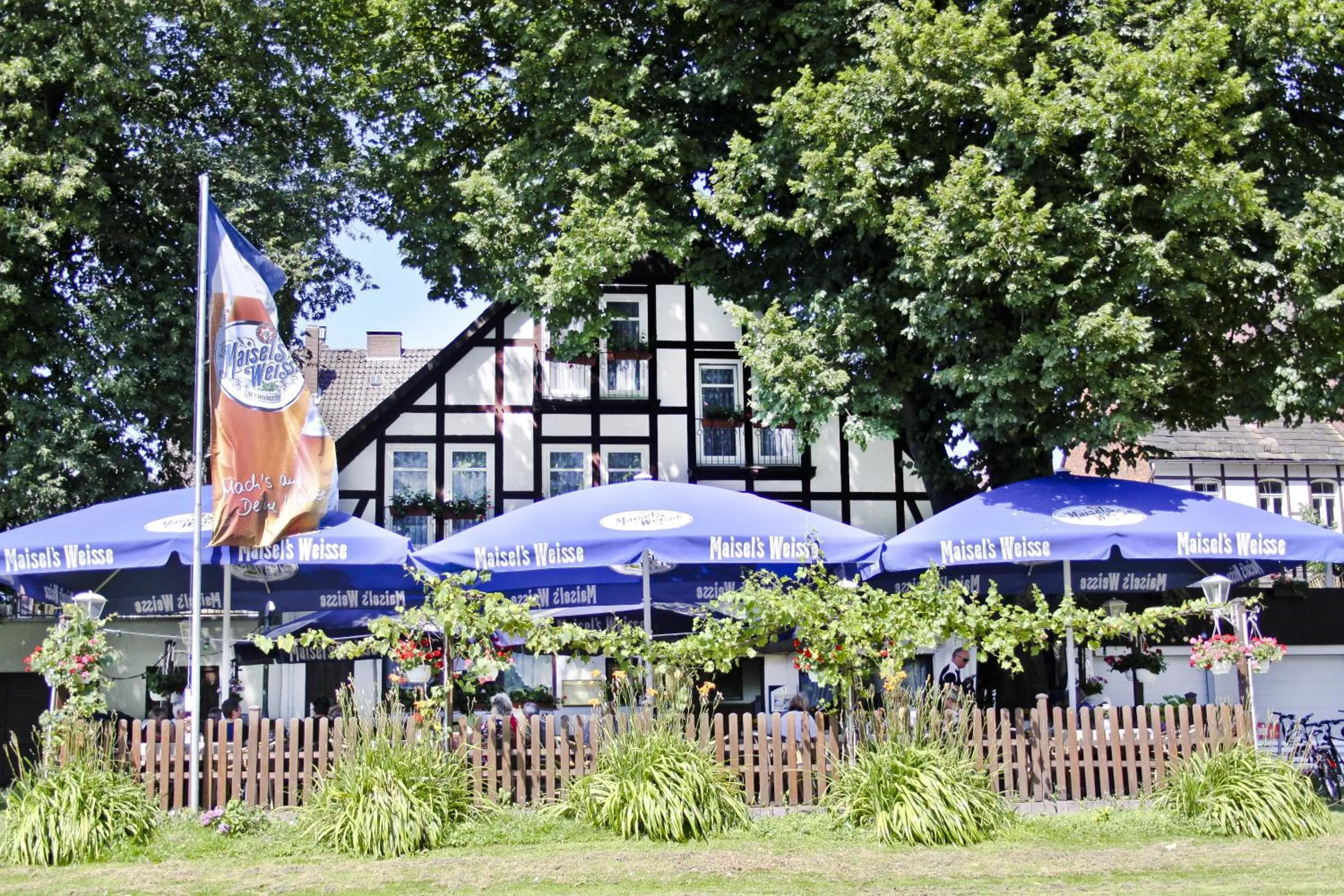 Day in Hotel Weserstuben