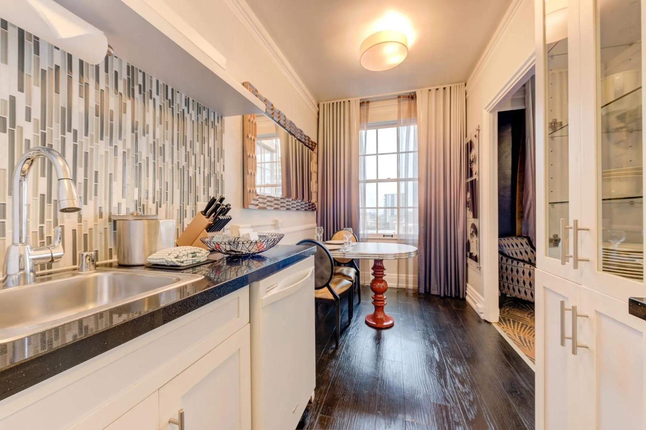 Kitchen or kitchenette in Inn at the Park