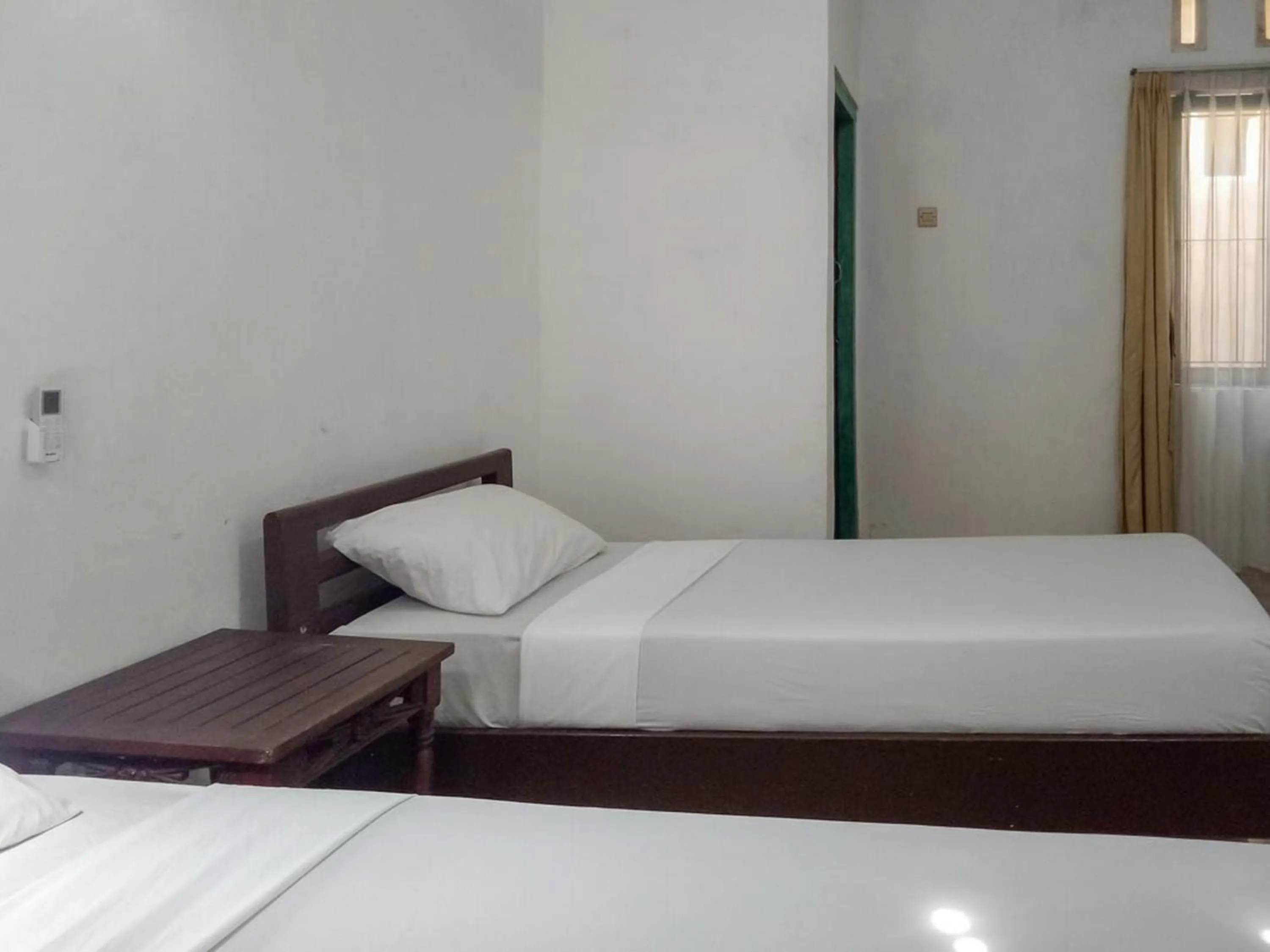 Bedroom, Bed in DATON HOUSE near Bali Zoo Ubud Mitra RedDoorz
