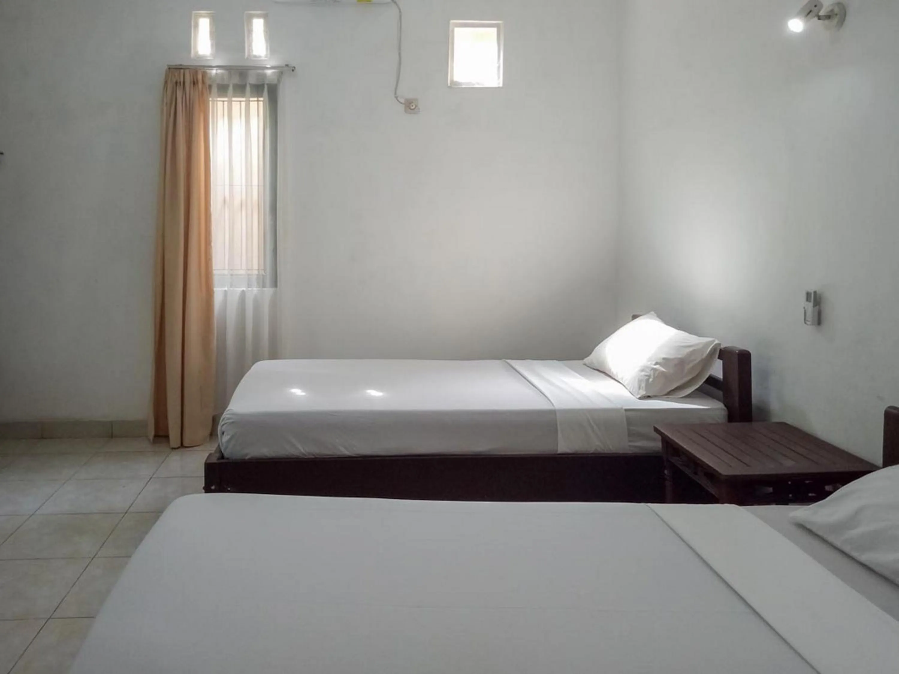 Photo of the whole room, Bed in DATON HOUSE near Bali Zoo Ubud Mitra RedDoorz