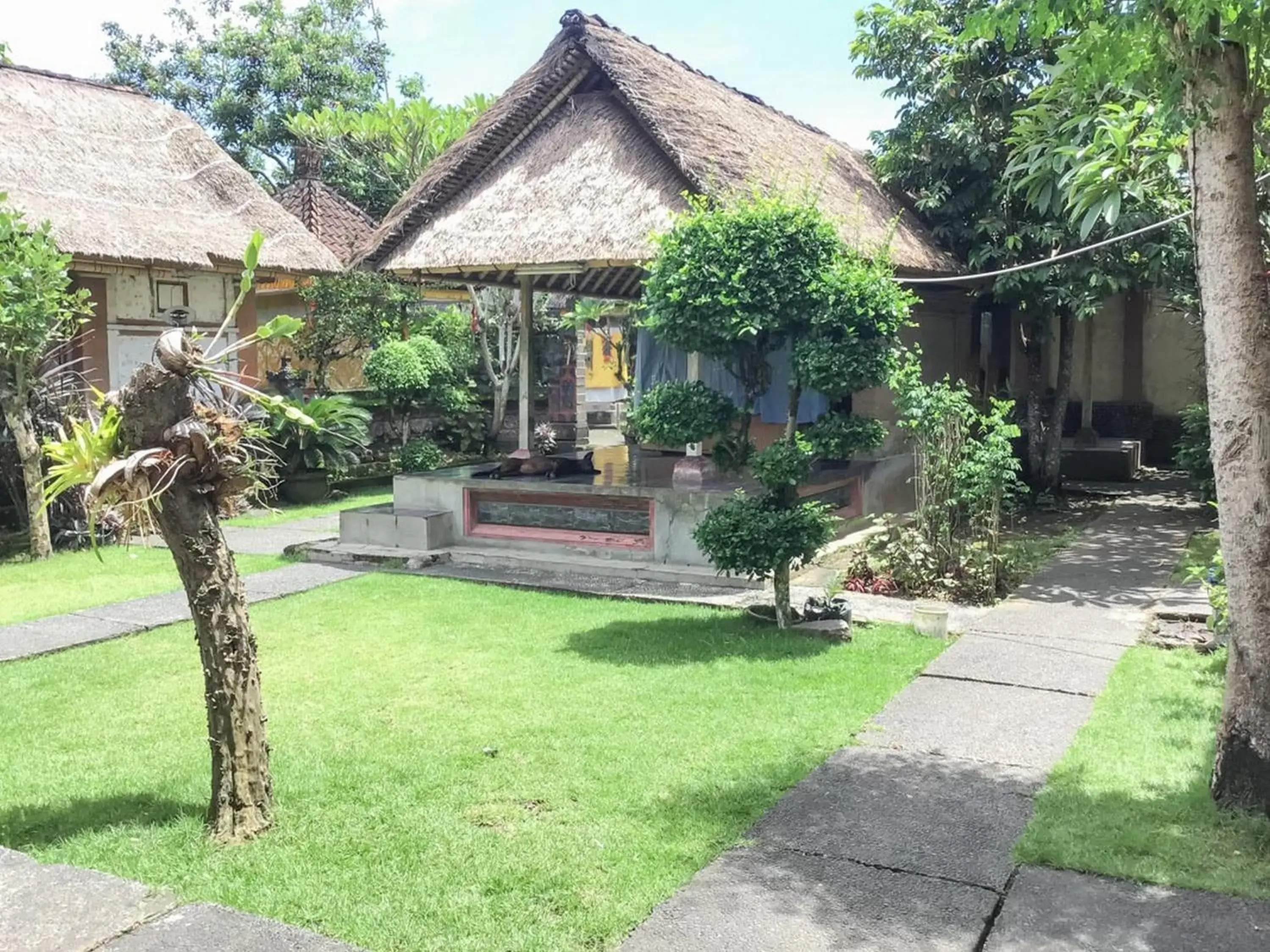 DATON HOUSE near Bali Zoo Ubud Mitra RedDoorz DATON HOUSE near Bali Zoo Ubud Mitra RedDoorz
