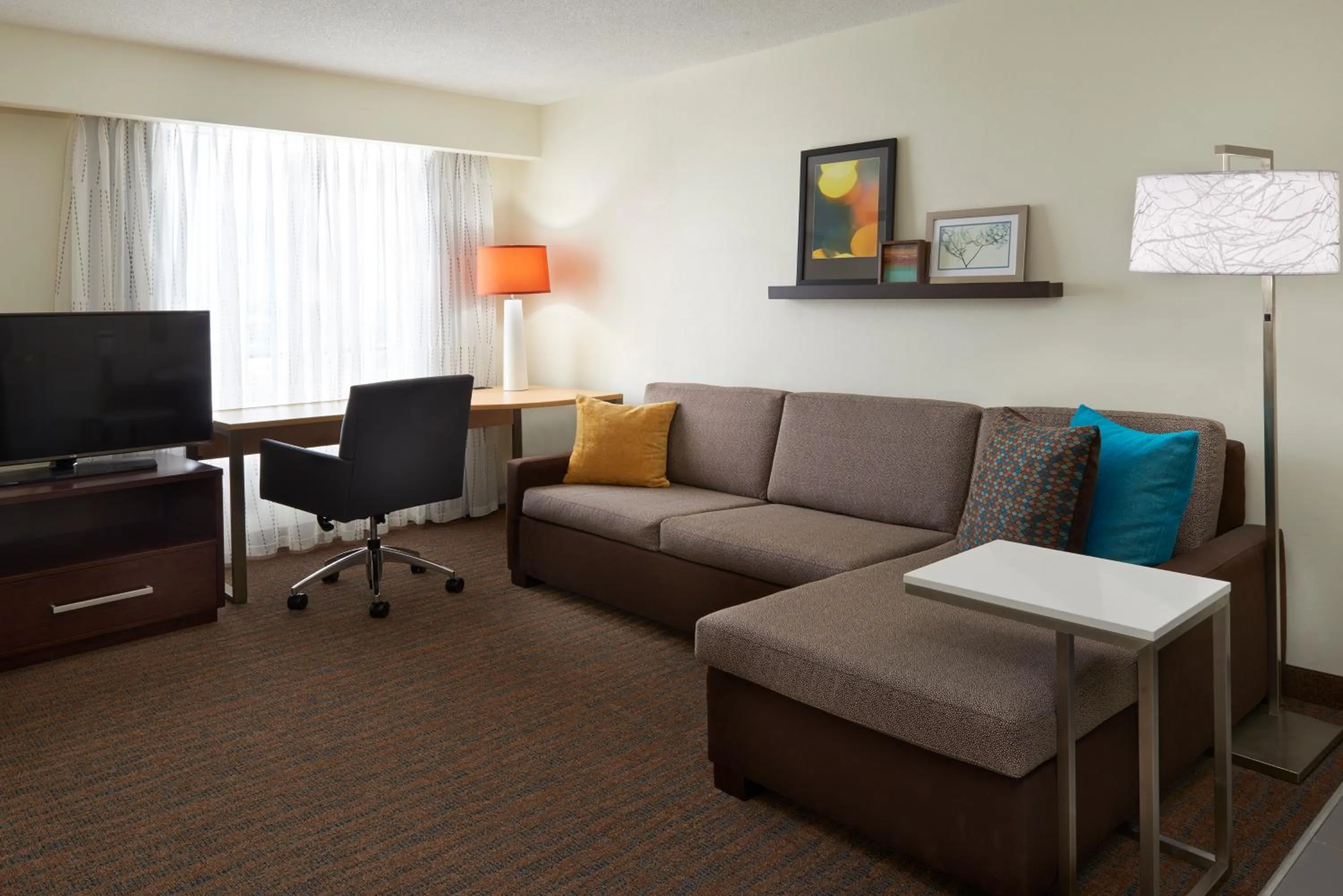 Living room in Residence Inn by Marriott Toronto Airport